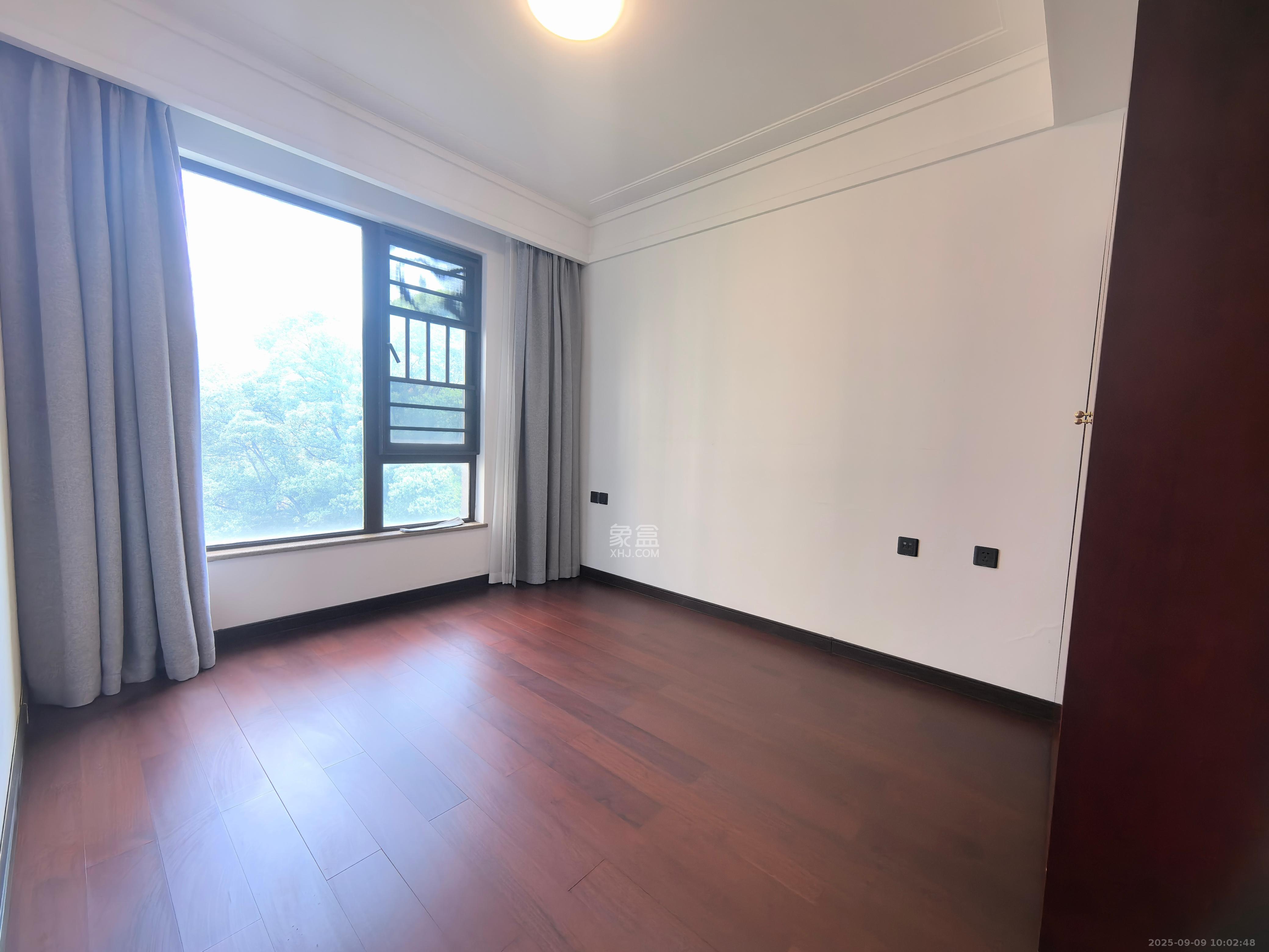 万科紫台 4室2厅2卫 6500.0元/月 万科紫台 4室2厅2卫 6500.0元/月室内图