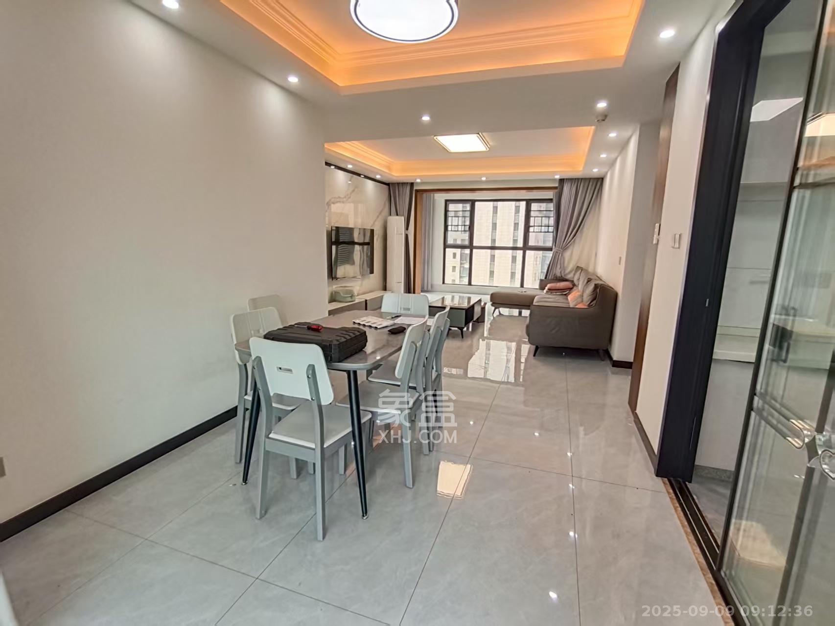 明昇壹城(明昇时代广场)二期  4室2厅2卫    5000.0元/月 明昇壹城(明昇时代广场)二期  4室2厅2卫    5000.0元/月室内图