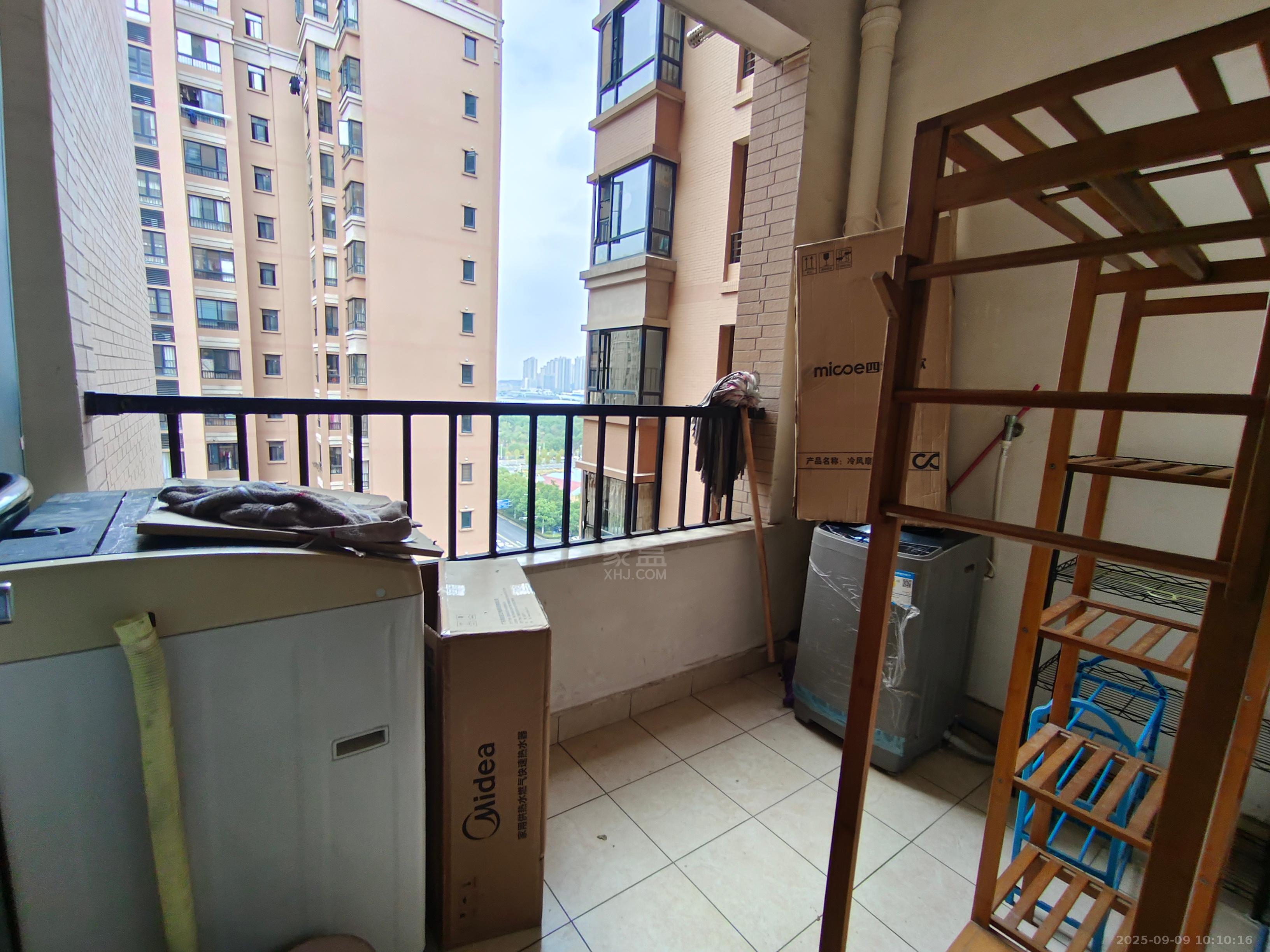 康桥美郡 1室1厅2卫 2000.0元/月 康桥美郡 1室1厅2卫 2000.0元/月室内图