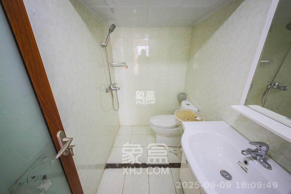 湘府东苑 2室2厅1卫 2700.0元/月 湘府东苑 2室2厅1卫 2700.0元/月室内图