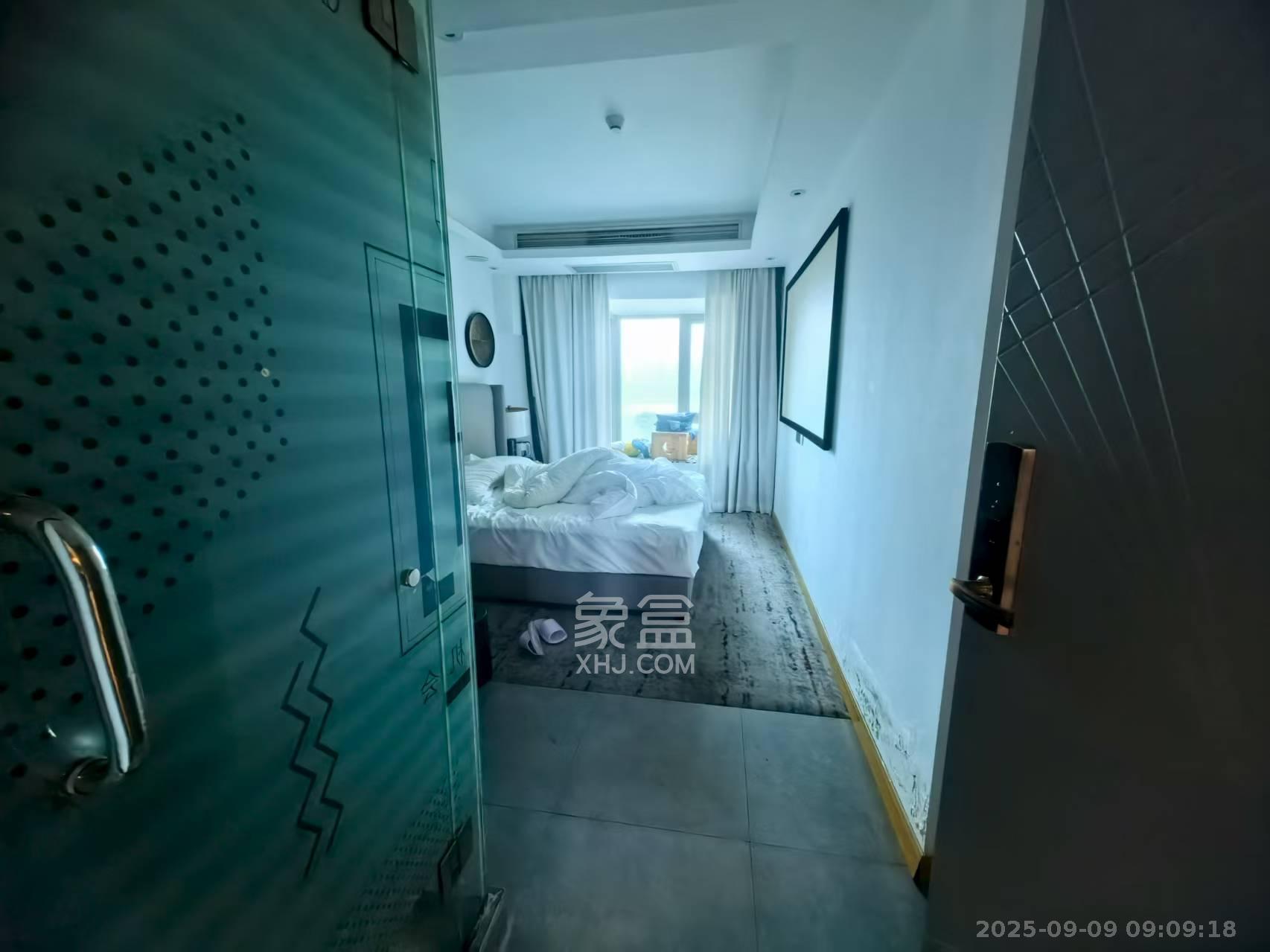 潮宗御苑 5室2厅2卫 7000.0元/月 潮宗御苑 5室2厅2卫 7000.0元/月室内图