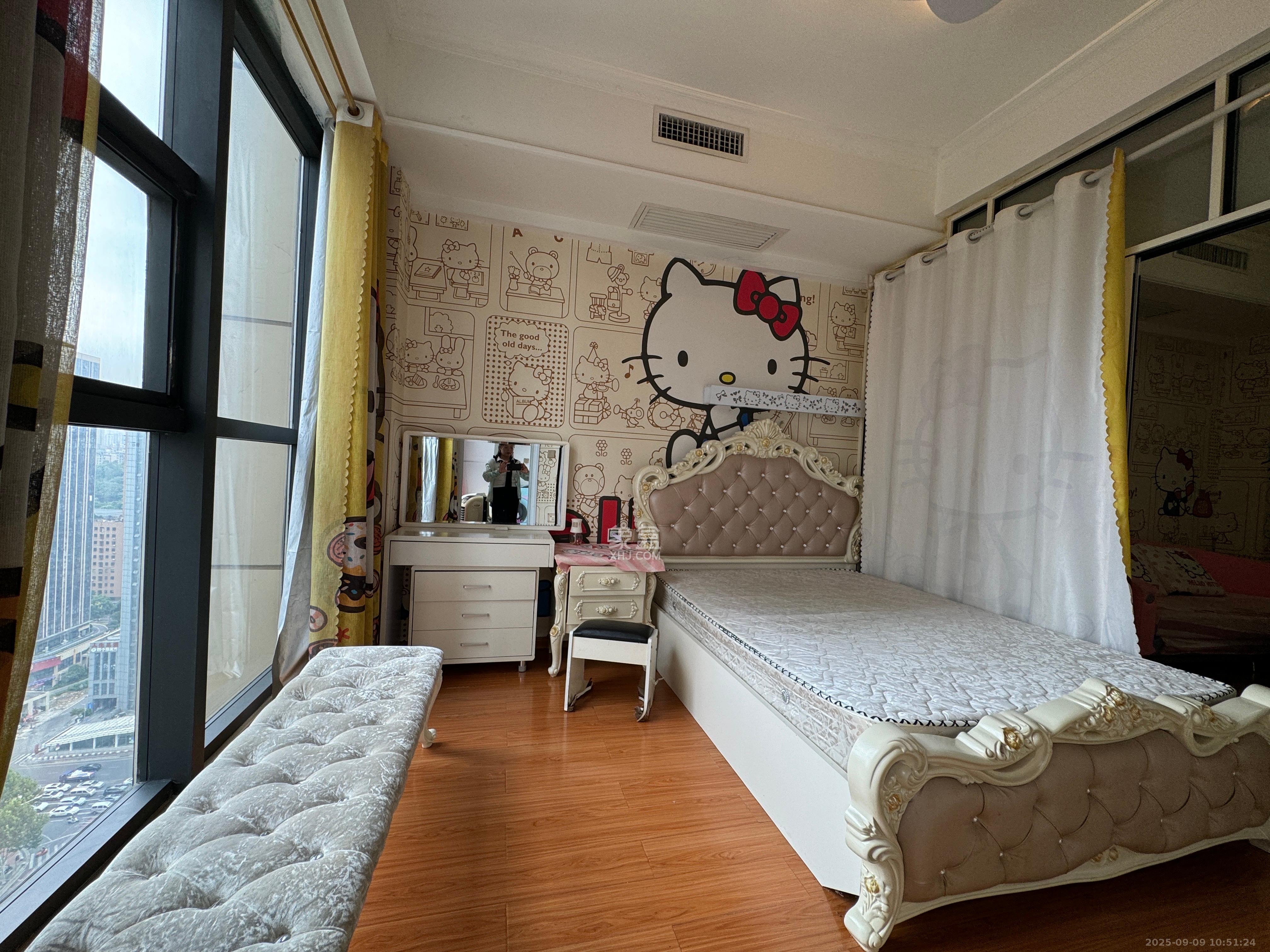 万坤图财富广场  1室1厅1卫    2100.0元/月室内图