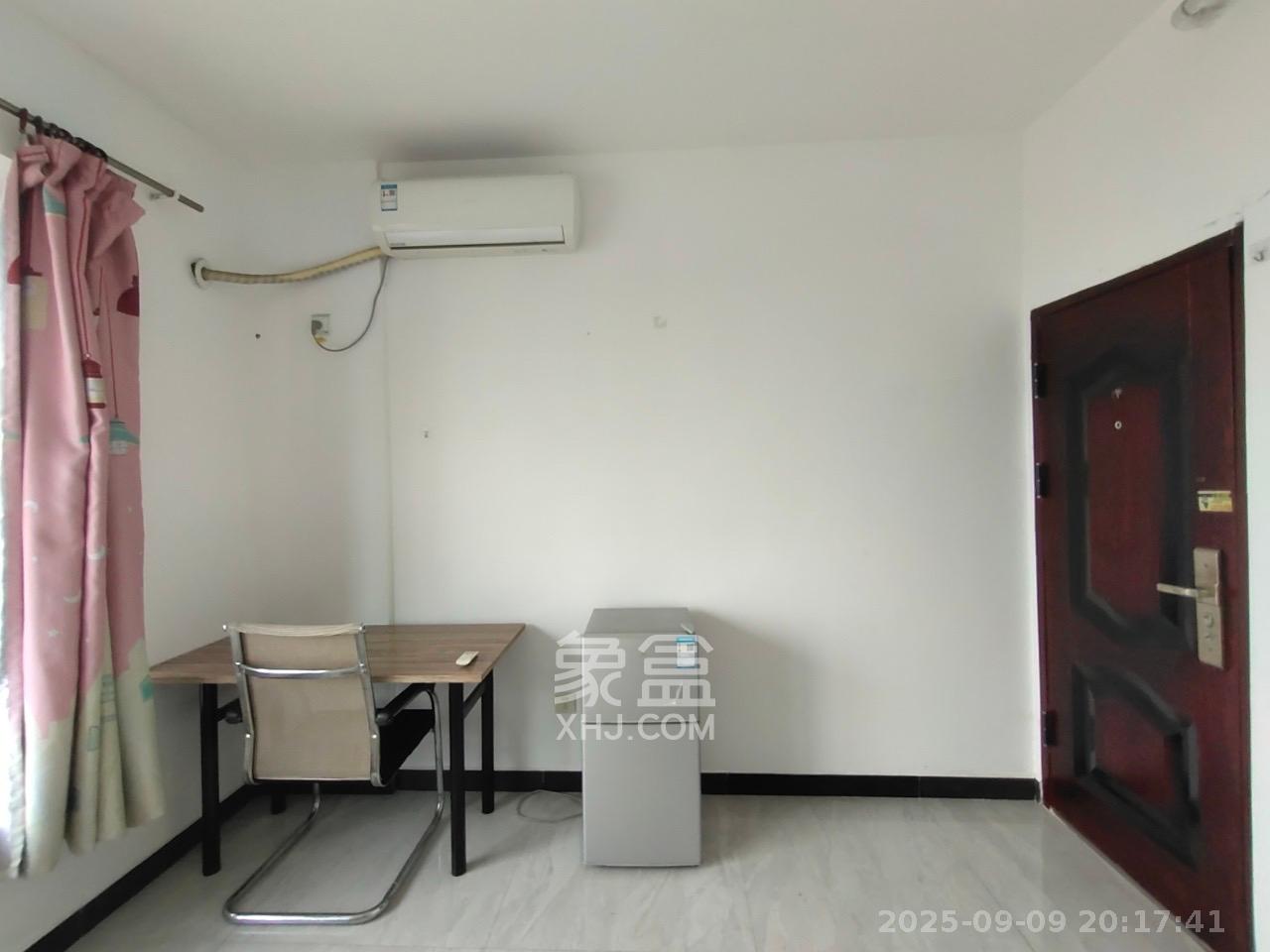 北辰三角洲C3区  1室0厅0卫    1000.0元/月 北辰三角洲C3区  1室0厅0卫    1000.0元/月室内图