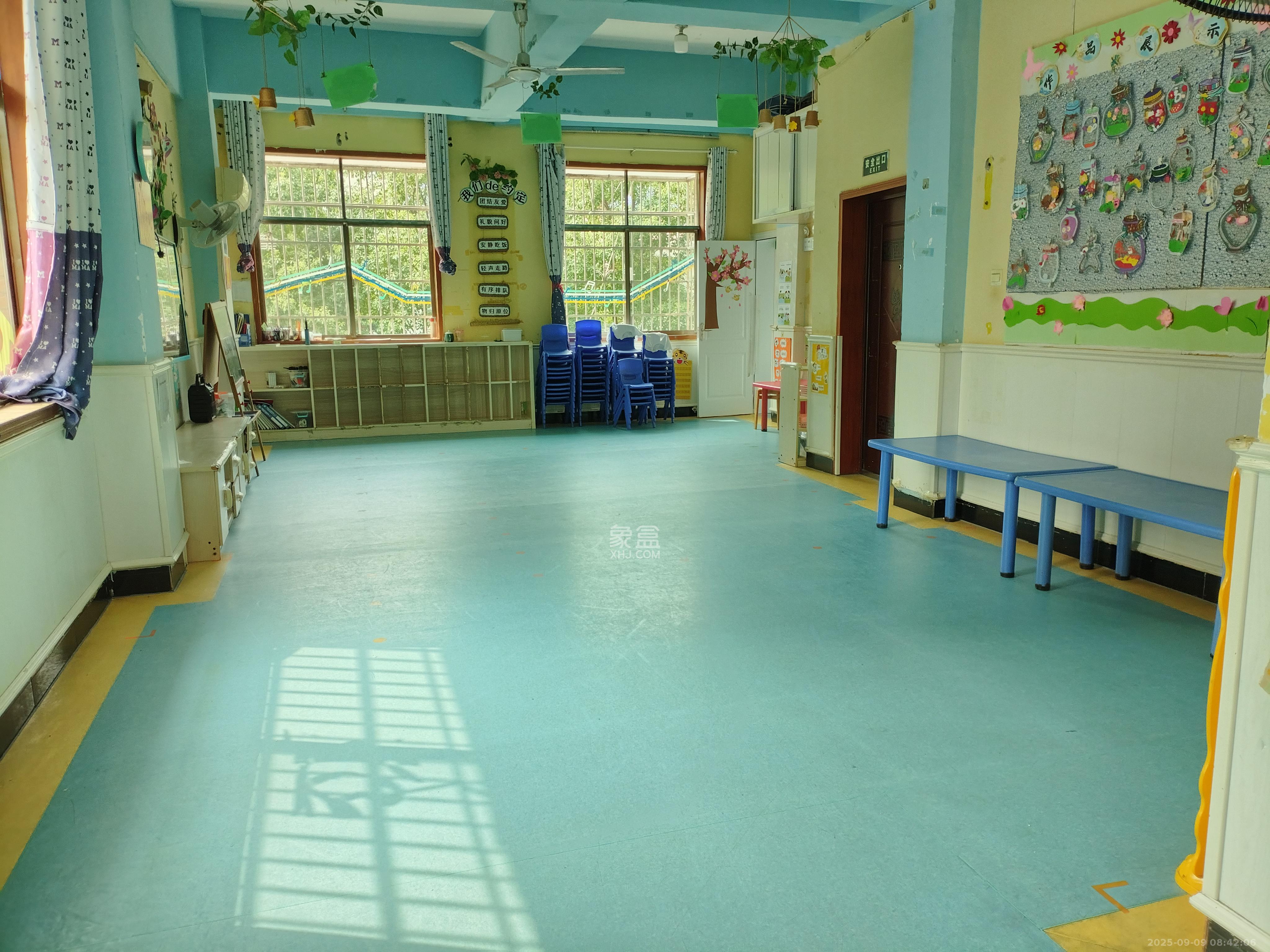 城东安置区(星城社区) 1室0厅1卫 1300.0元/月 城东安置区(星城社区) 1室0厅1卫 1300.0元/月室内图