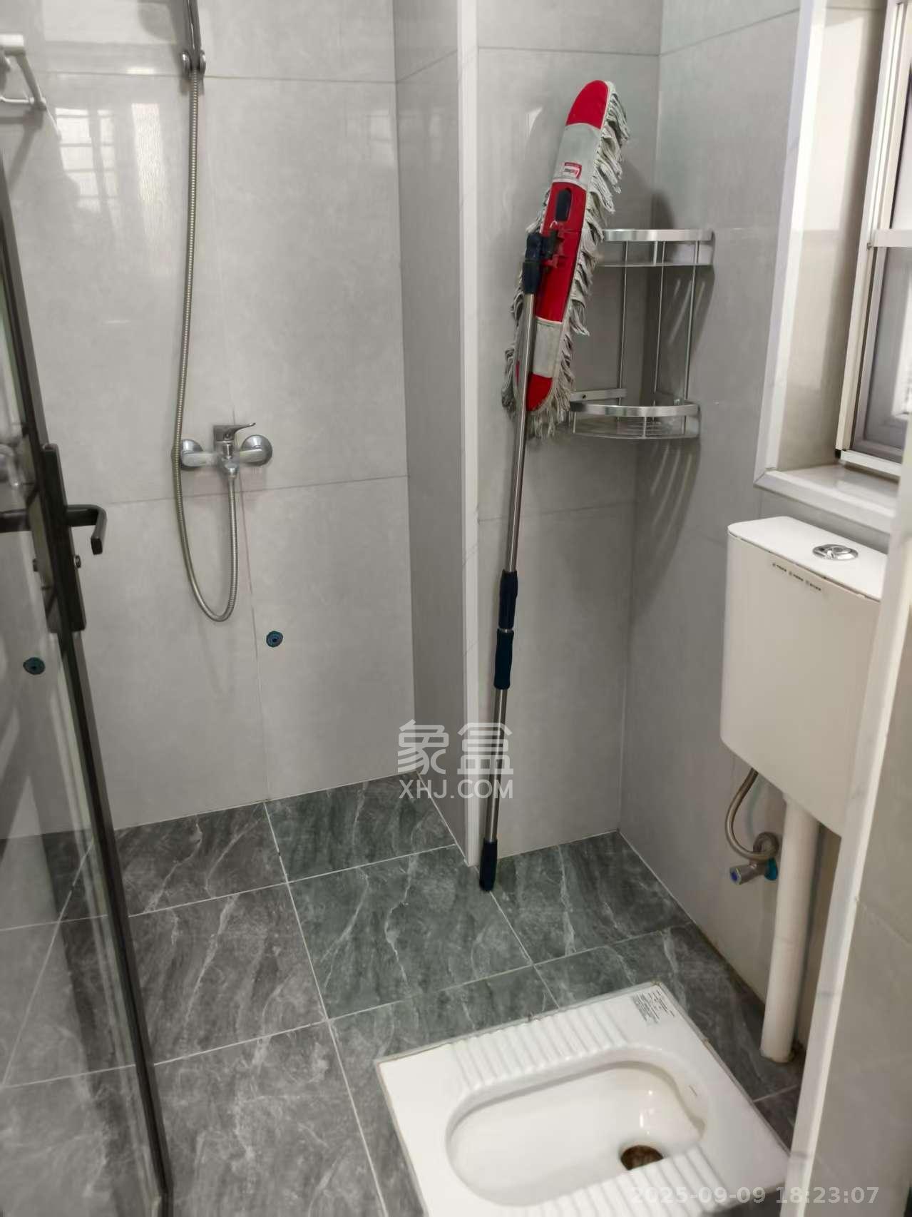 燕珑新寓 2室1厅1卫 1600.0元/月 燕珑新寓 2室1厅1卫 1600.0元/月室内图