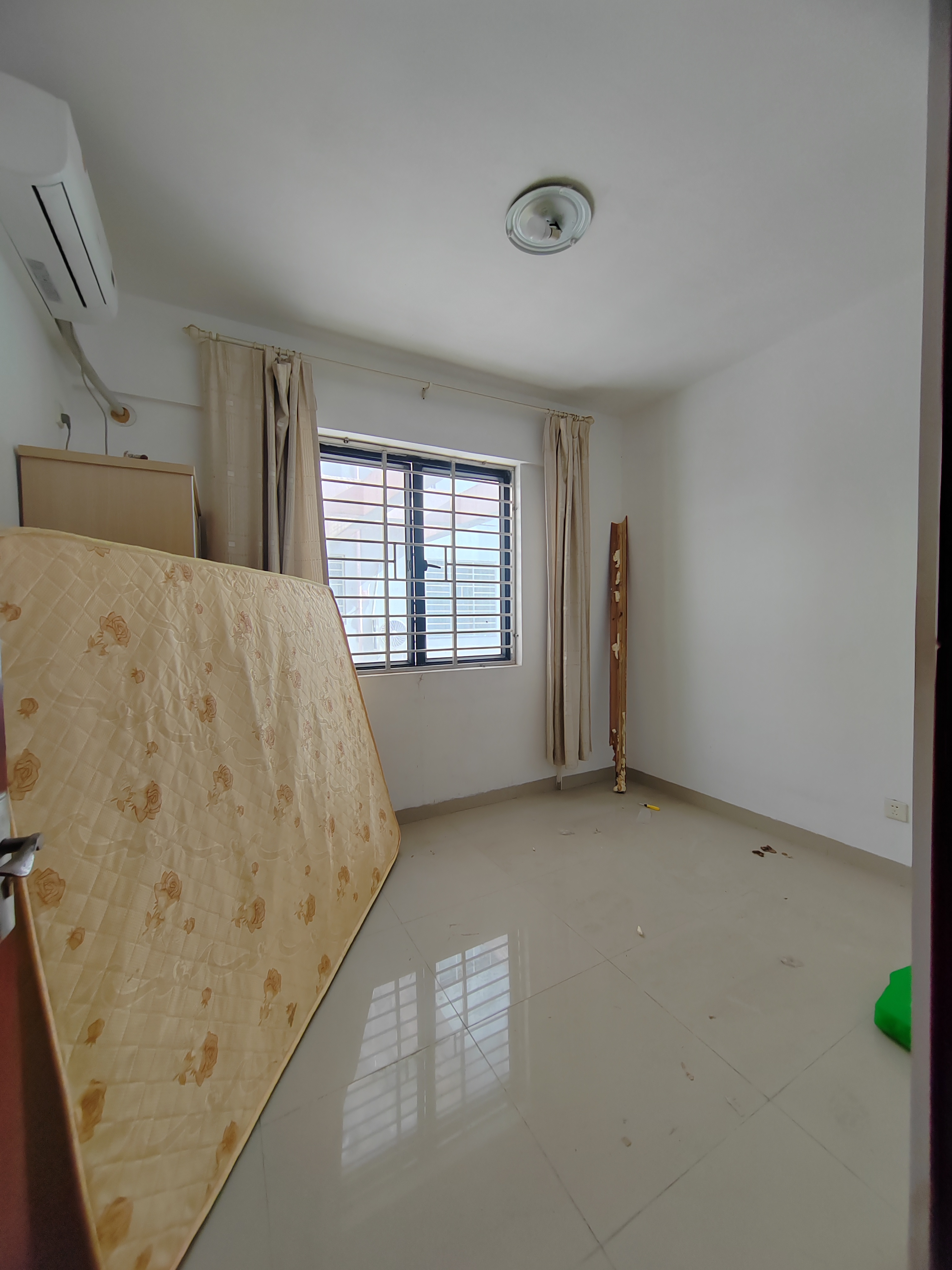 滨涯小区一期（滨涯村一区）  3室2厅2卫    2500.0元/月室内图