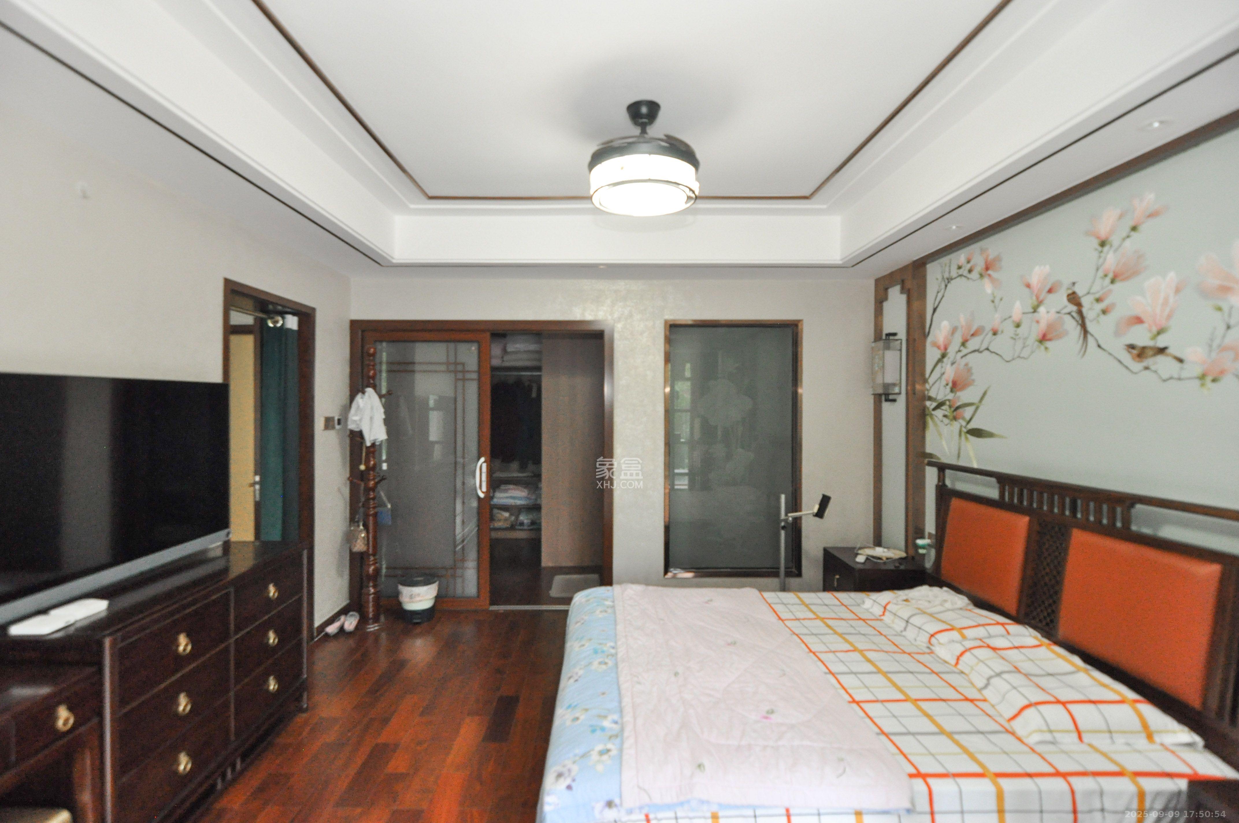 梅溪正荣府  5室2厅2卫    12888.0元/月 梅溪正荣府  5室2厅2卫    12888.0元/月室内图