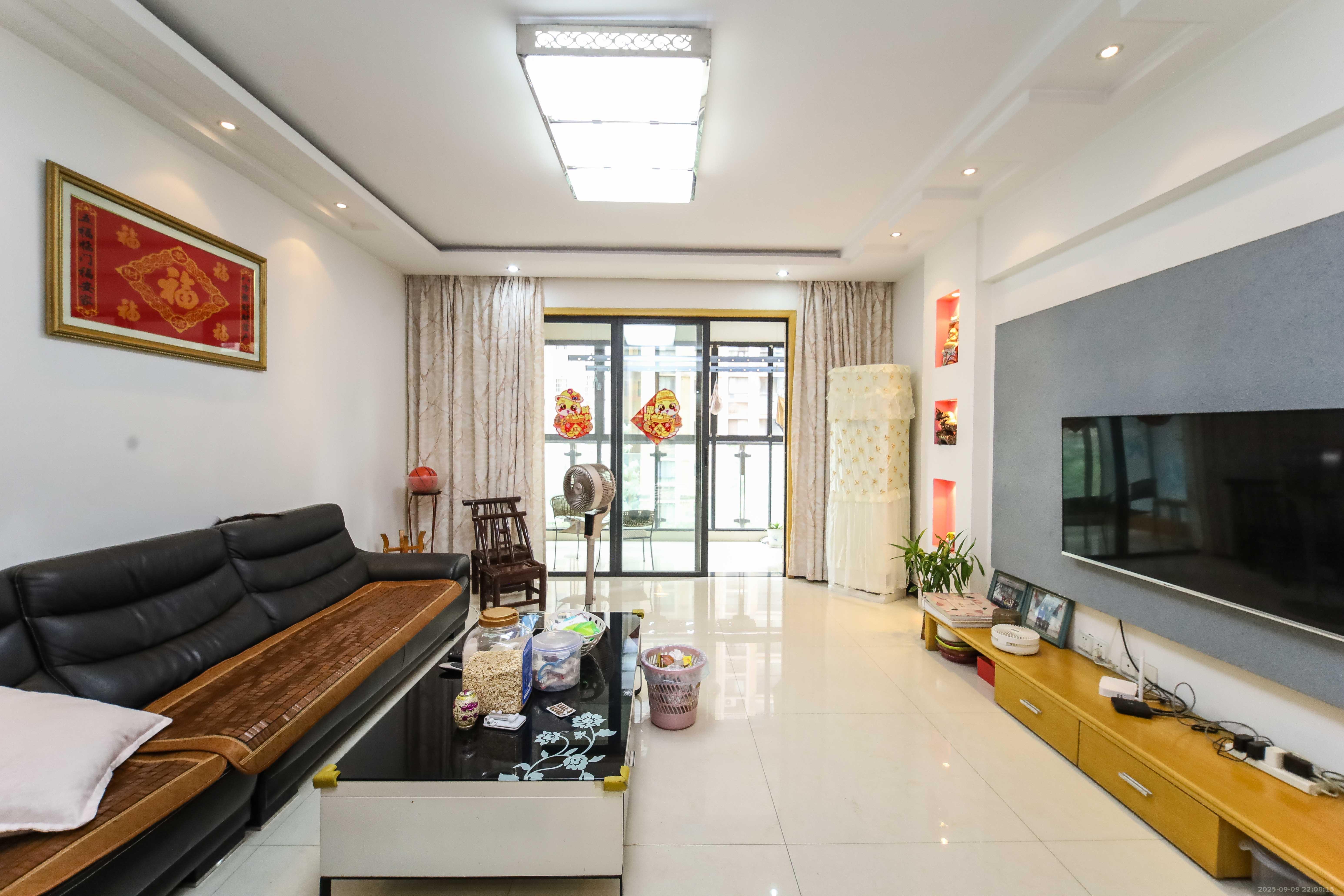 锦湘国际星城三期(锦绣苑)  3室2厅2卫    122.0万 锦湘国际星城三期(锦绣苑)  3室2厅2卫    122.0万