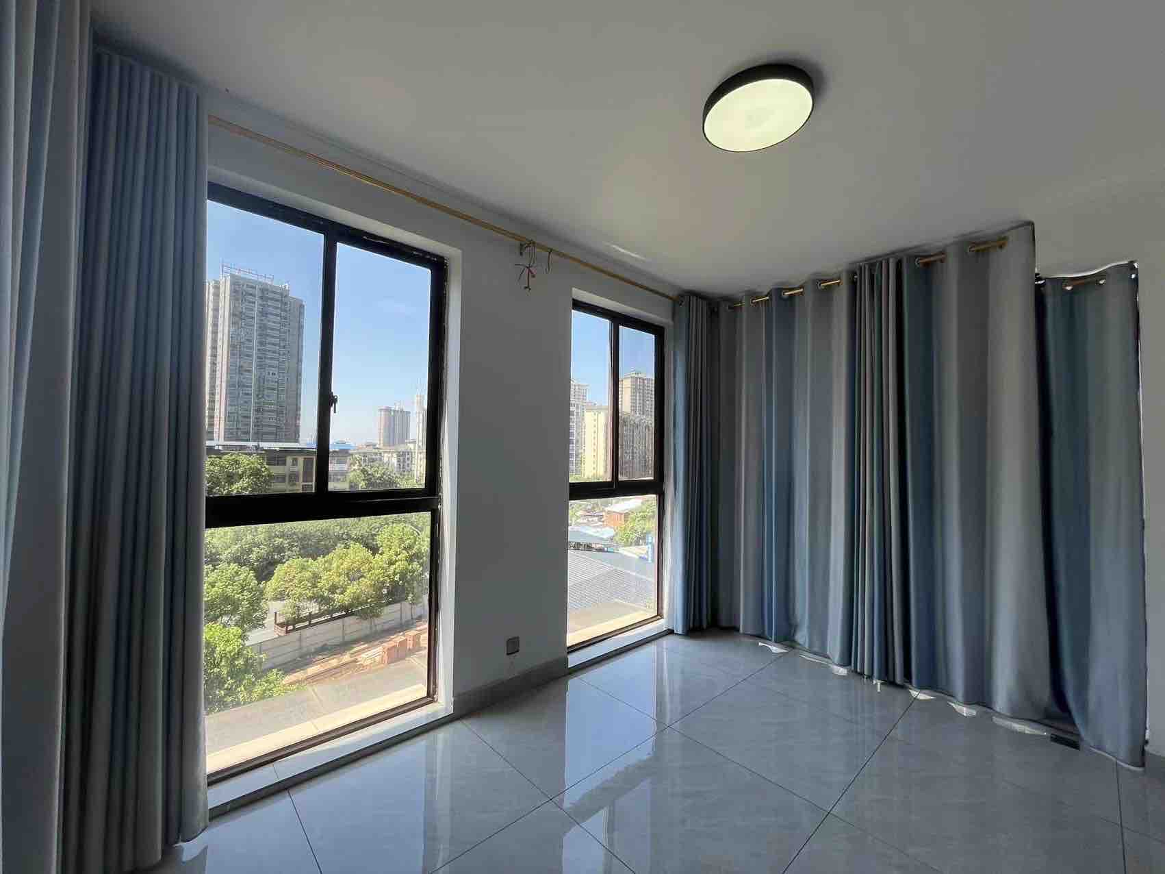 伴山公馆  3室2厅2卫    2000.0元/月 伴山公馆  3室2厅2卫    2000.0元/月室内图