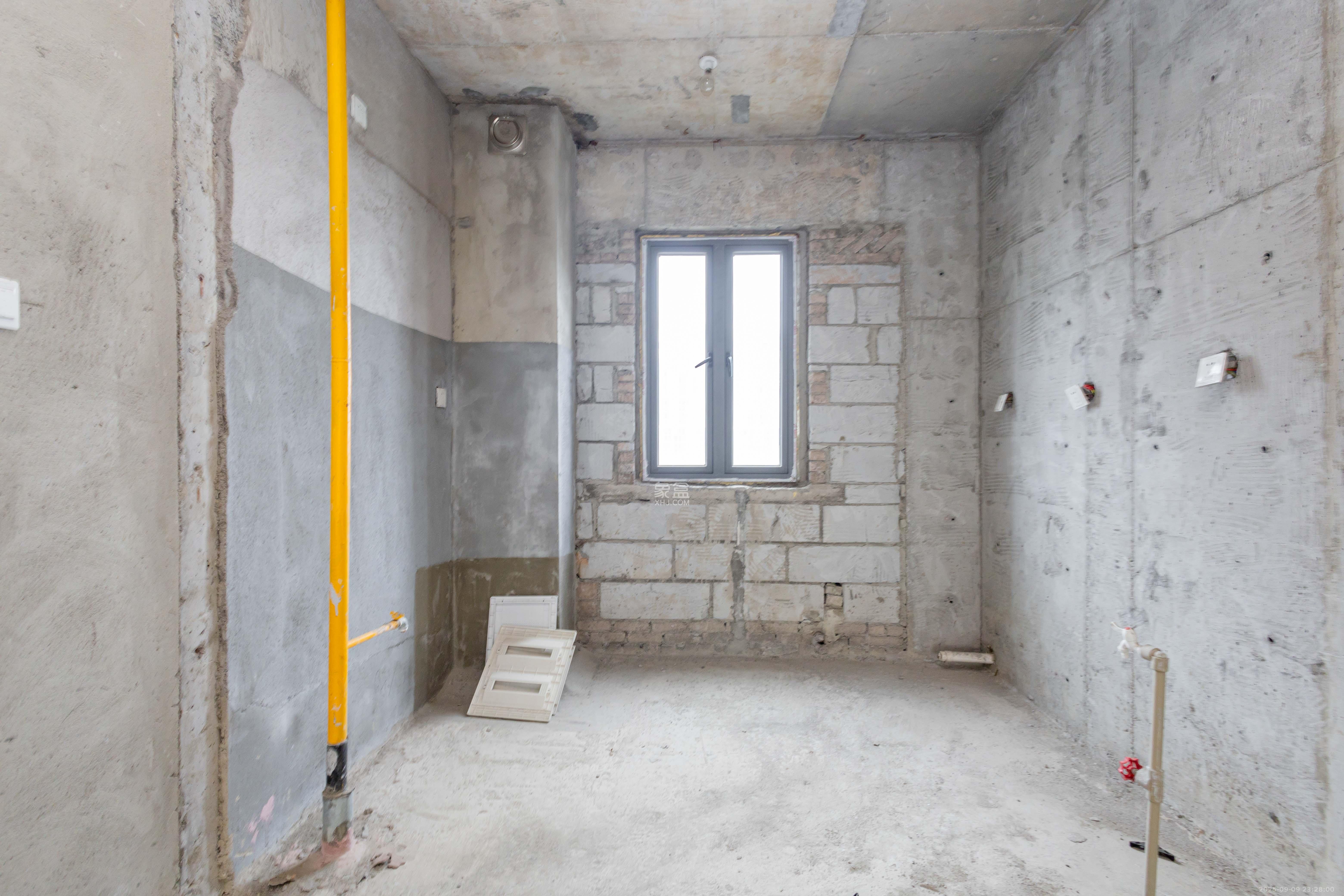 敏捷珑玥府  3室2厅2卫    67.0万 敏捷珑玥府  3室2厅2卫    67.0万厨房