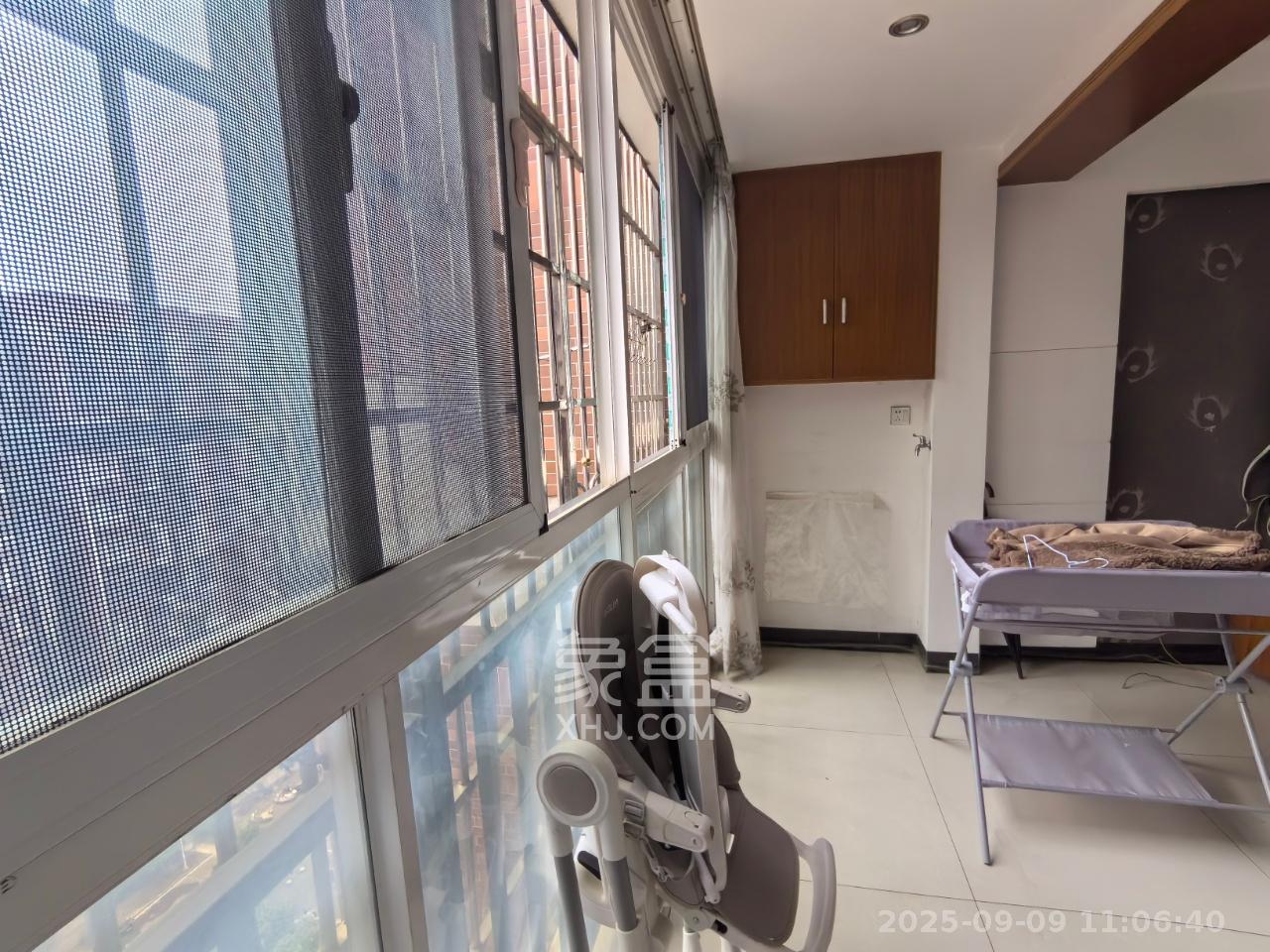 三城花苑(一,二,三期)  2室2厅1卫    1200.0元/月 三城花苑(一,二,三期)  2室2厅1卫    1200.0元/月室内图