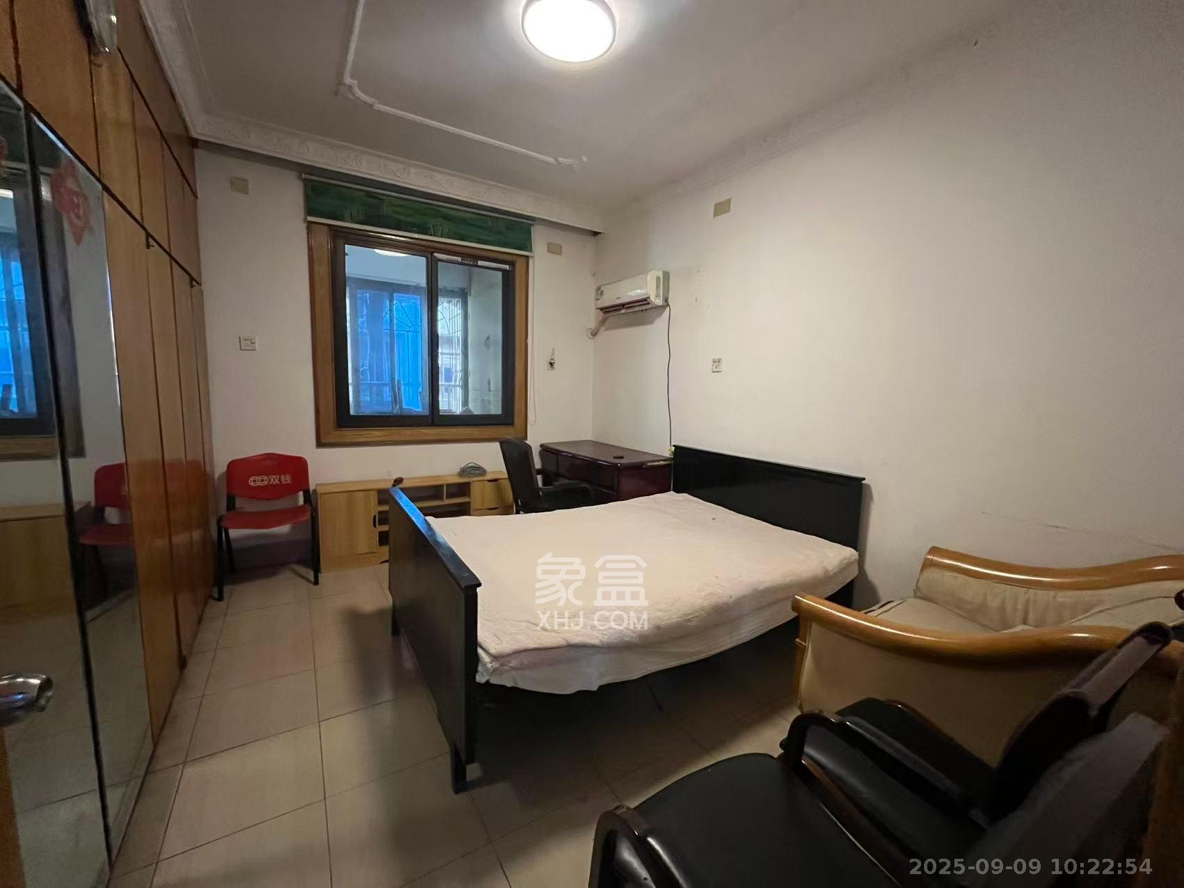 长沙市公用设施宿舍 2室1厅1卫 1800.0元/月 长沙市公用设施宿舍 2室1厅1卫 1800.0元/月室内图