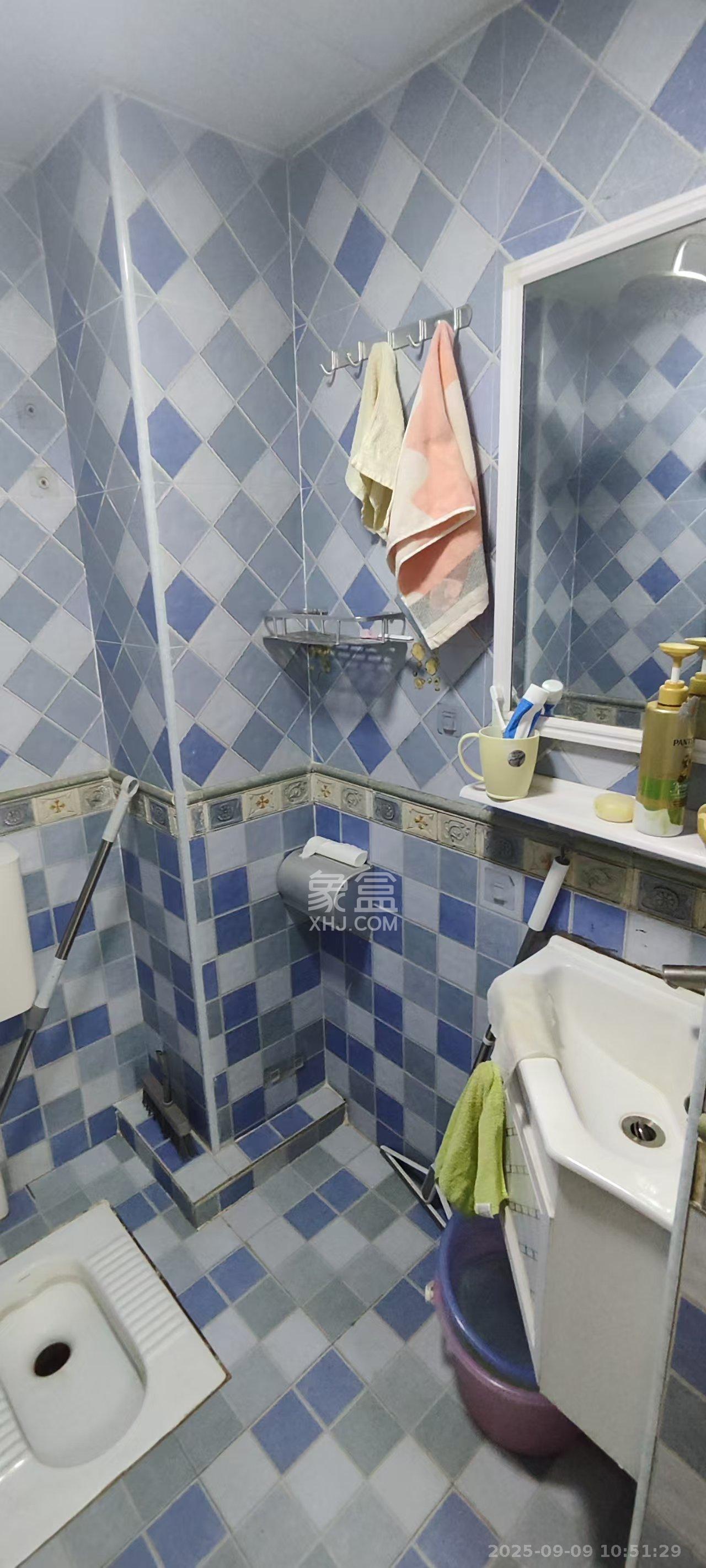 V领寓（岭南家园）  1室1厅1卫    1600.0元/月小区图