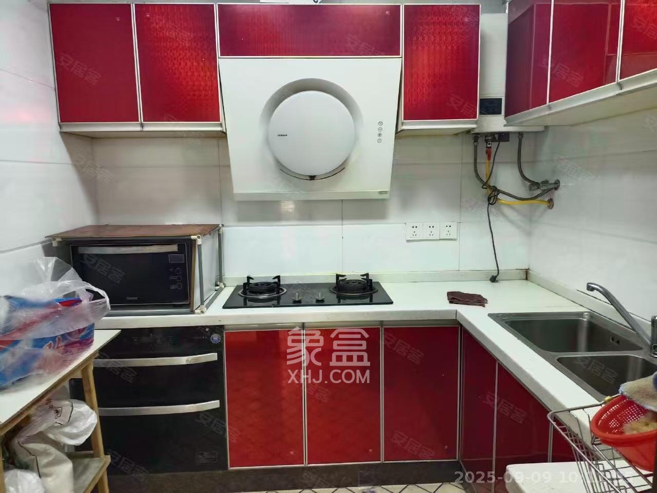 勤诚达新界  3室2厅1卫    2000.0元/月室内图