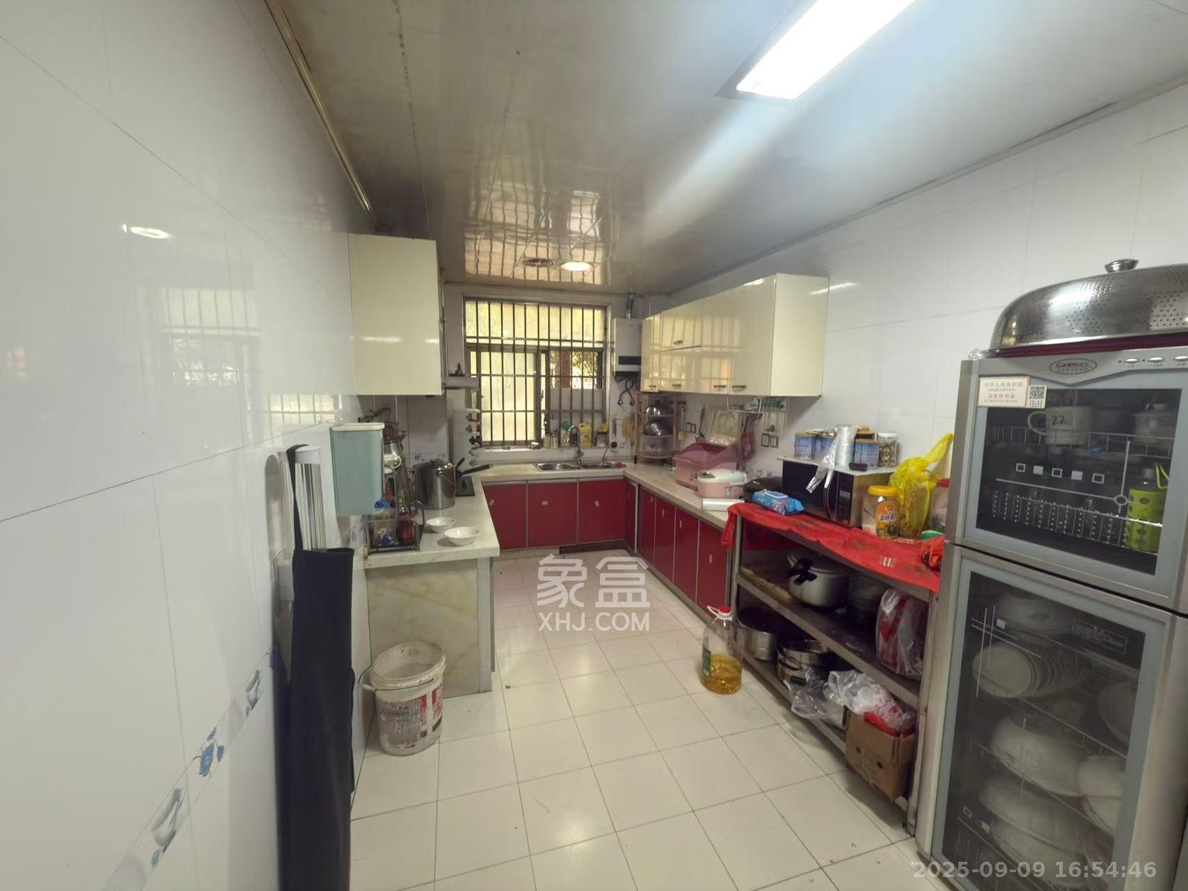 锦湘国际星城二期(锦雅苑) 3室2厅2卫 4000.0元/月 锦湘国际星城二期(锦雅苑) 3室2厅2卫 4000.0元/月室内图