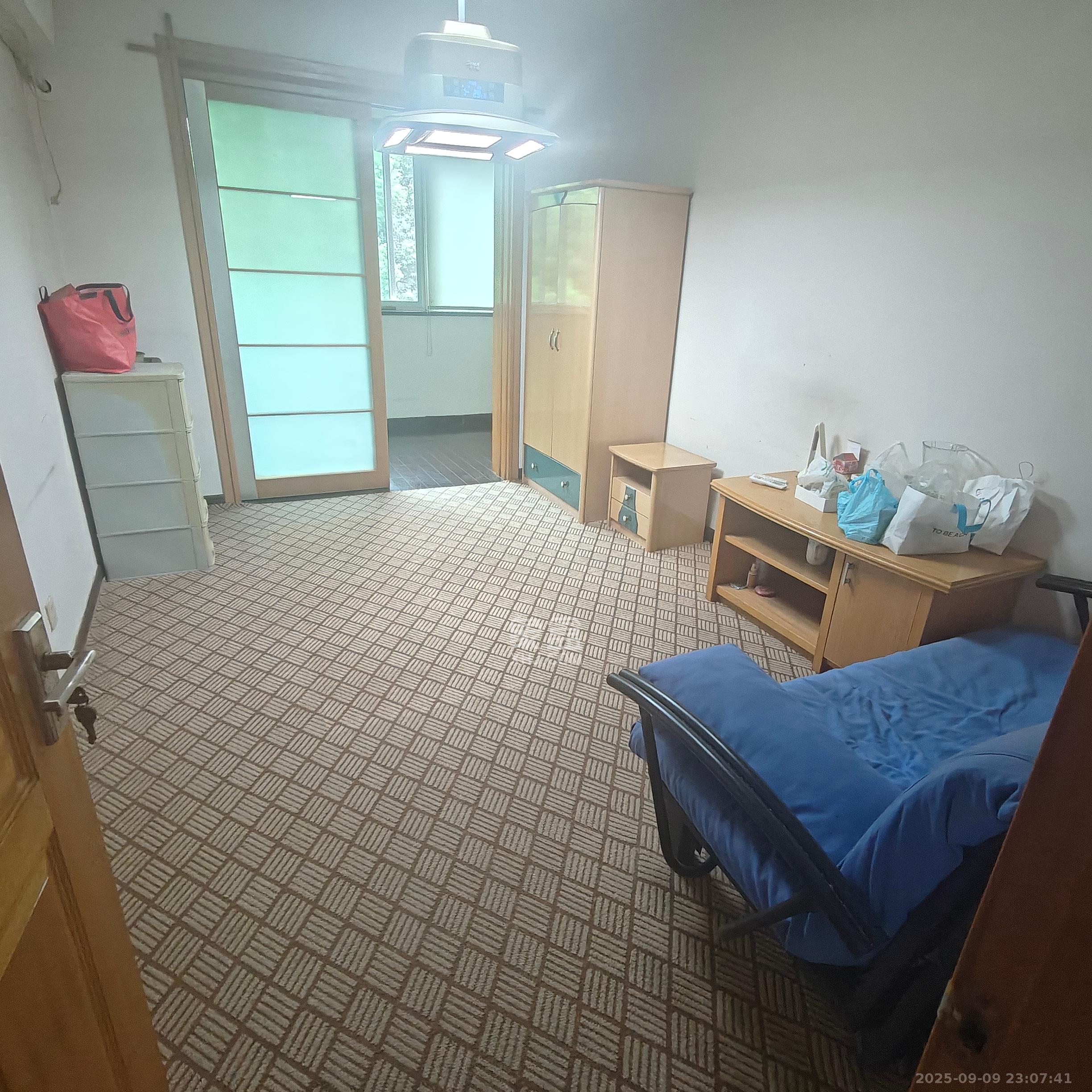 怡荷园  3室2厅1卫    2300.0元/月室内图