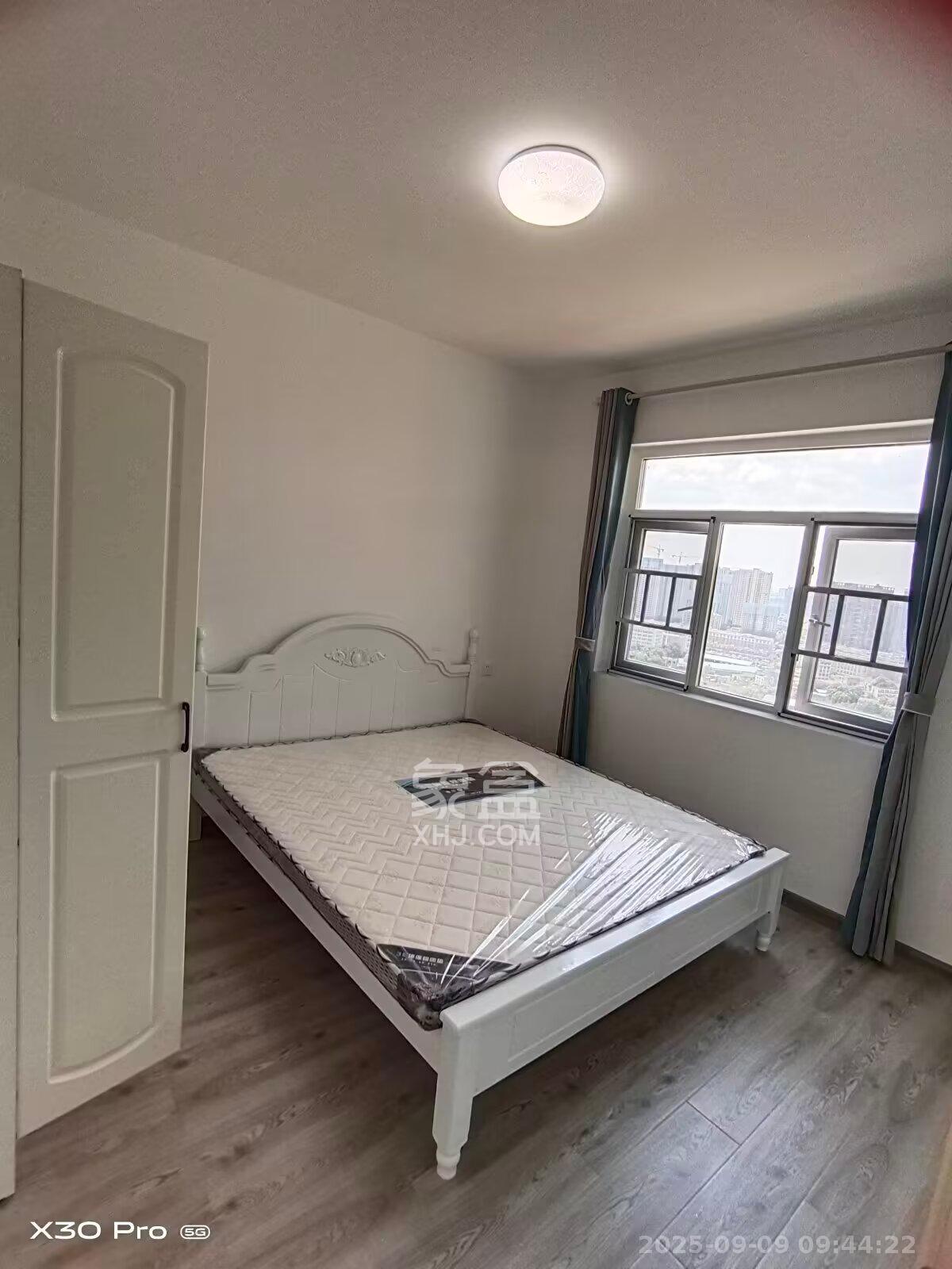 和悦城(蟠龙景苑) 3室2厅1卫 2000.0元/月 和悦城(蟠龙景苑) 3室2厅1卫 2000.0元/月室内图