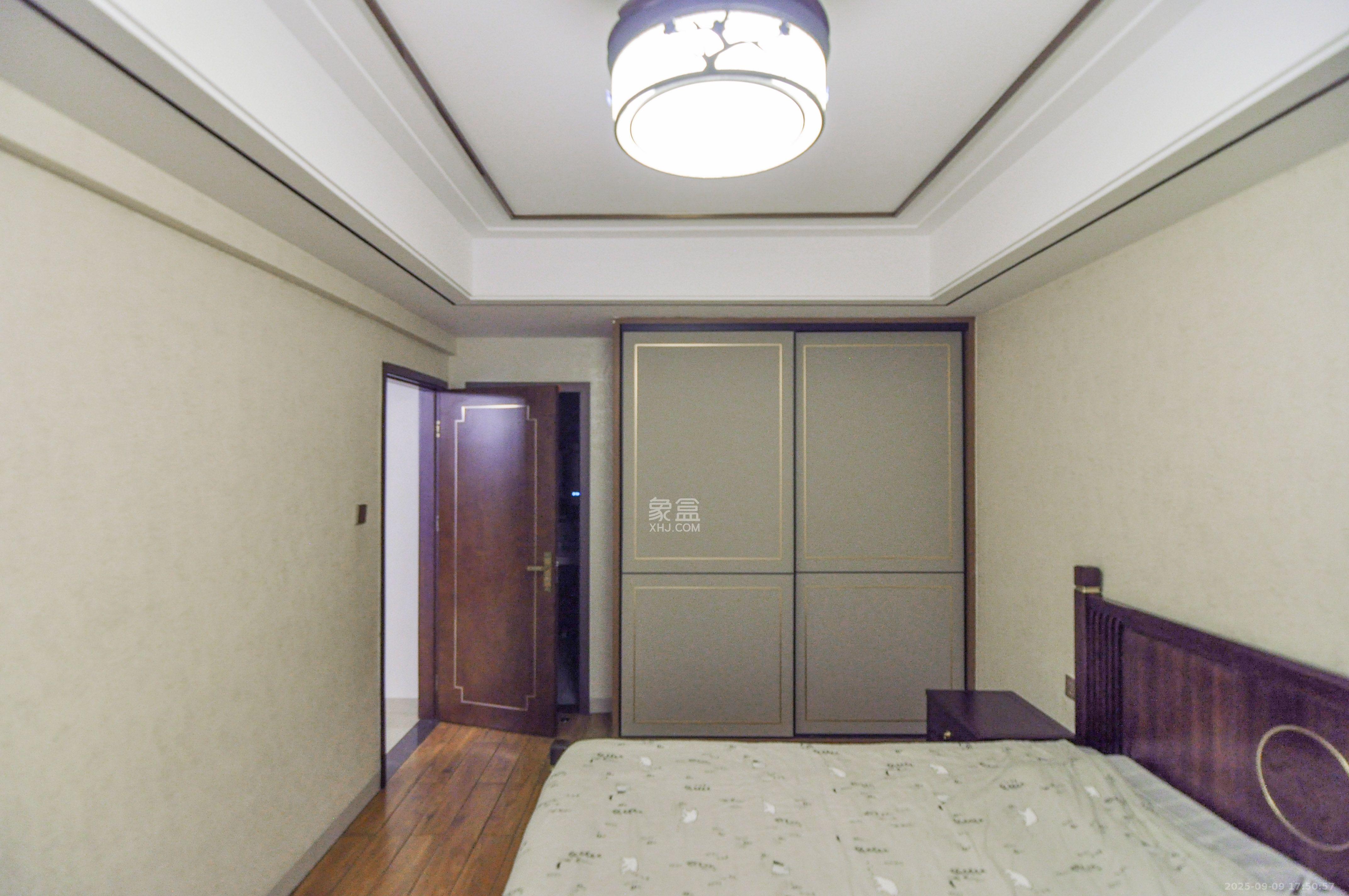 梅溪正荣府  5室2厅2卫    12888.0元/月 梅溪正荣府  5室2厅2卫    12888.0元/月室内图