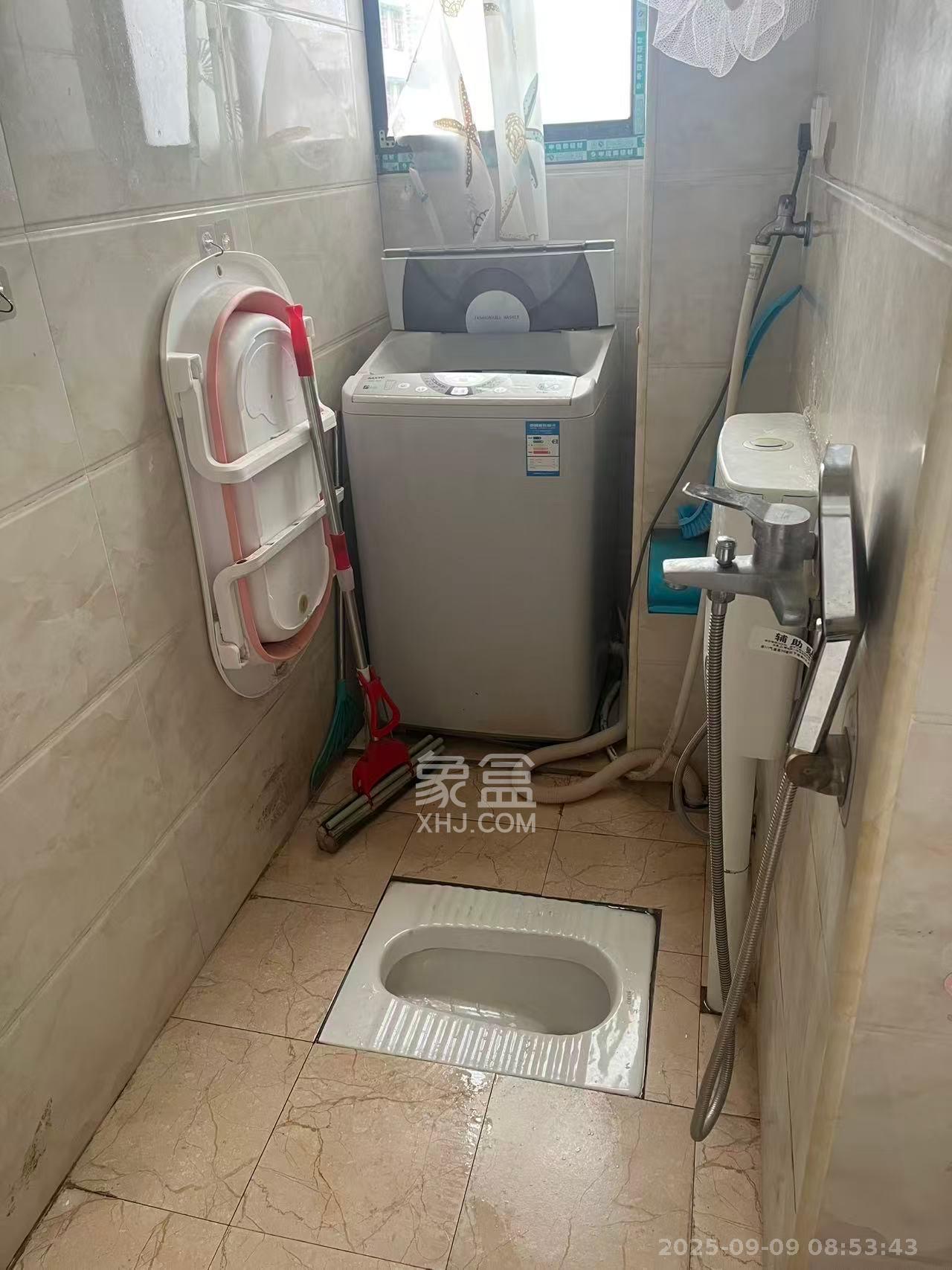 乔庄社区  2室1厅1卫    1700.0元/月 乔庄社区  2室1厅1卫    1700.0元/月