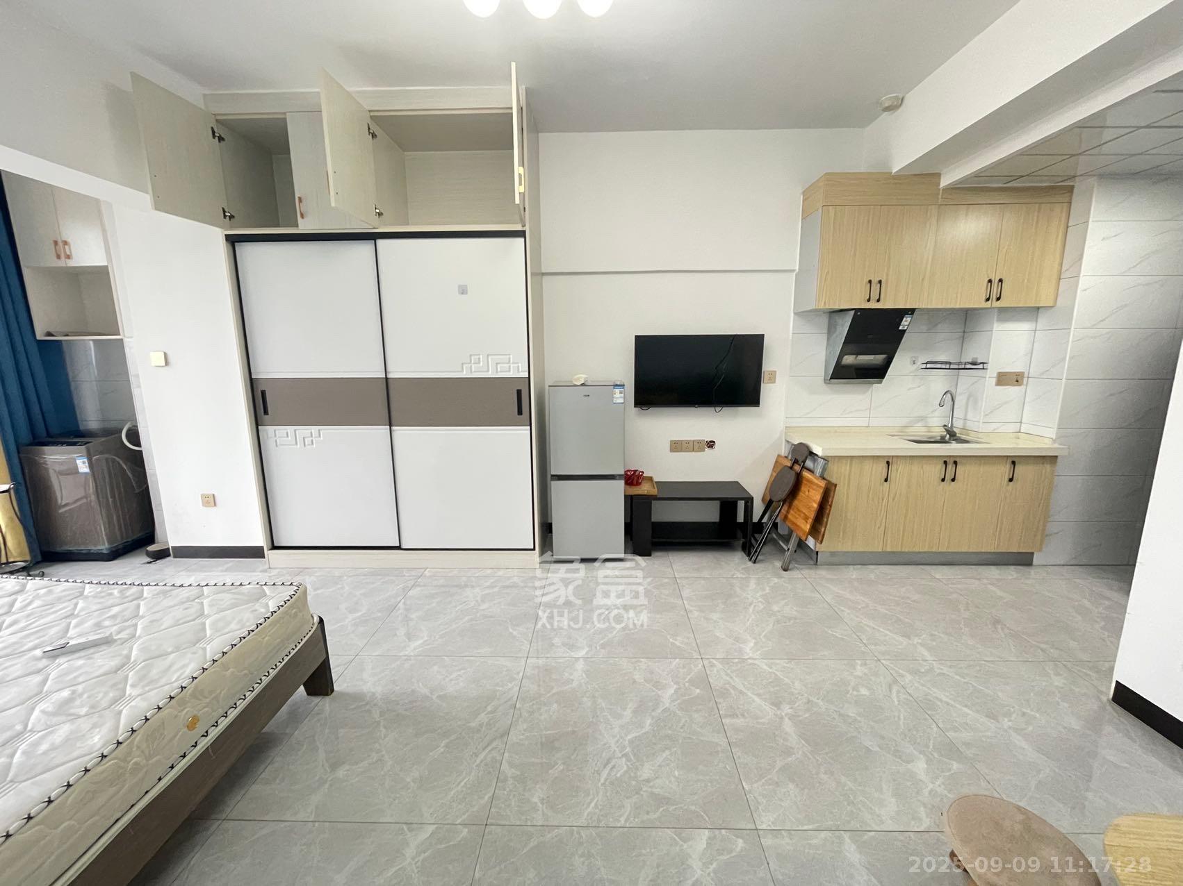 C-park天悦城(紫檀溪苑二期) 1室1厅1卫 1600.0元/月 C-park天悦城(紫檀溪苑二期) 1室1厅1卫 1600.0元/月室内图