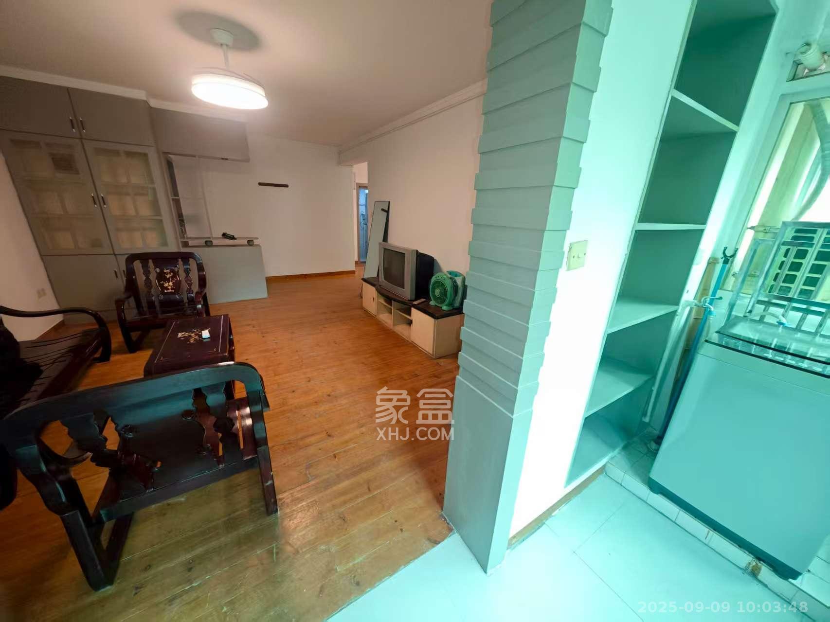 广厦新村 2室2厅1卫 1300.0元/月 广厦新村 2室2厅1卫 1300.0元/月室内图