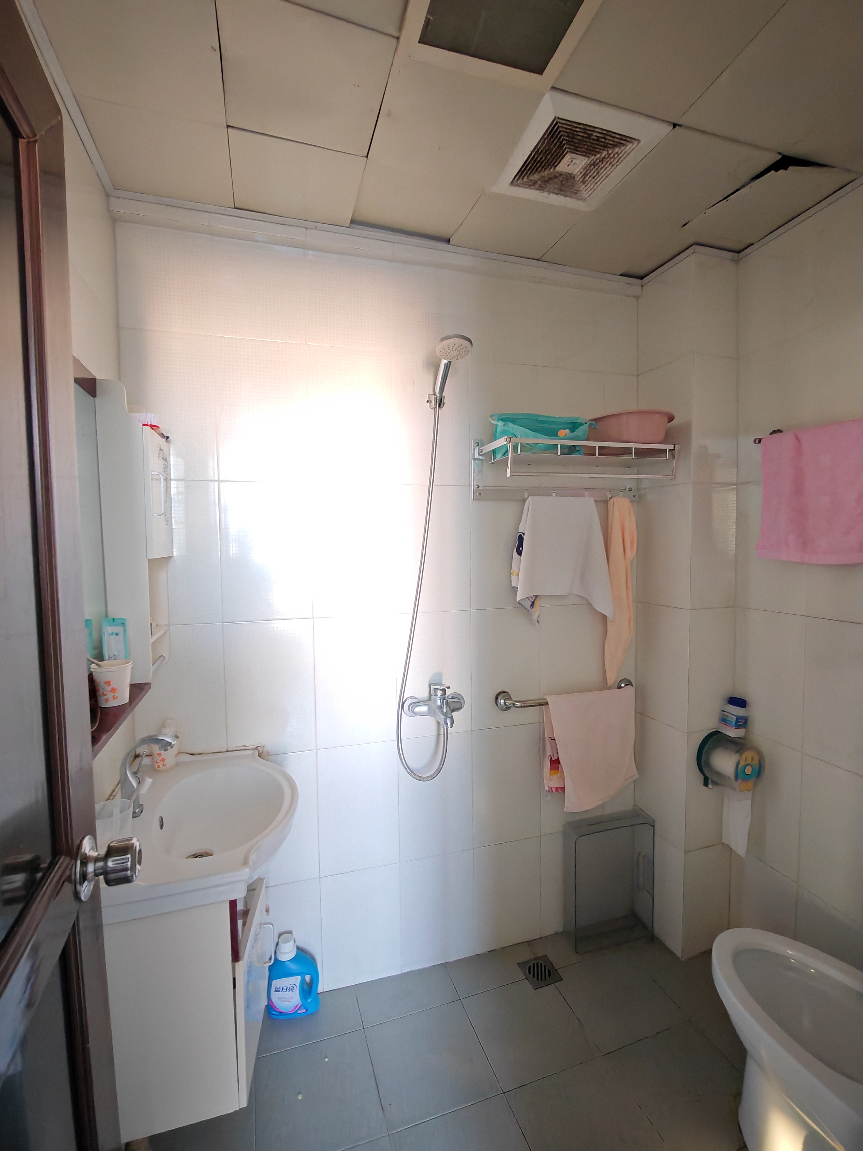 蓝天丽城 2室1厅1卫 1800.0元/月 蓝天丽城 2室1厅1卫 1800.0元/月室内图