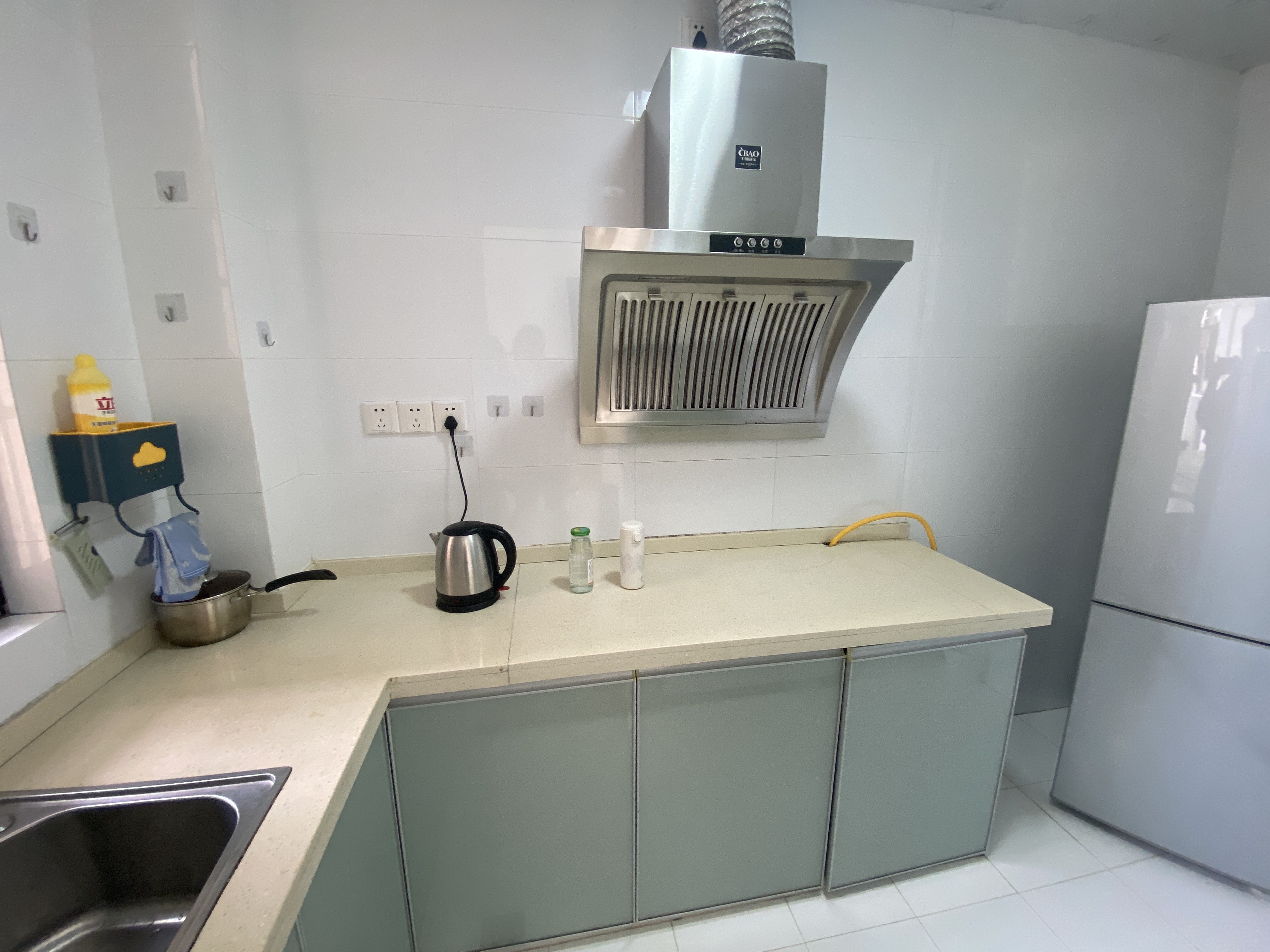 滨河华庭 1室1厅1卫 1500.0元/月 滨河华庭 1室1厅1卫 1500.0元/月室内图