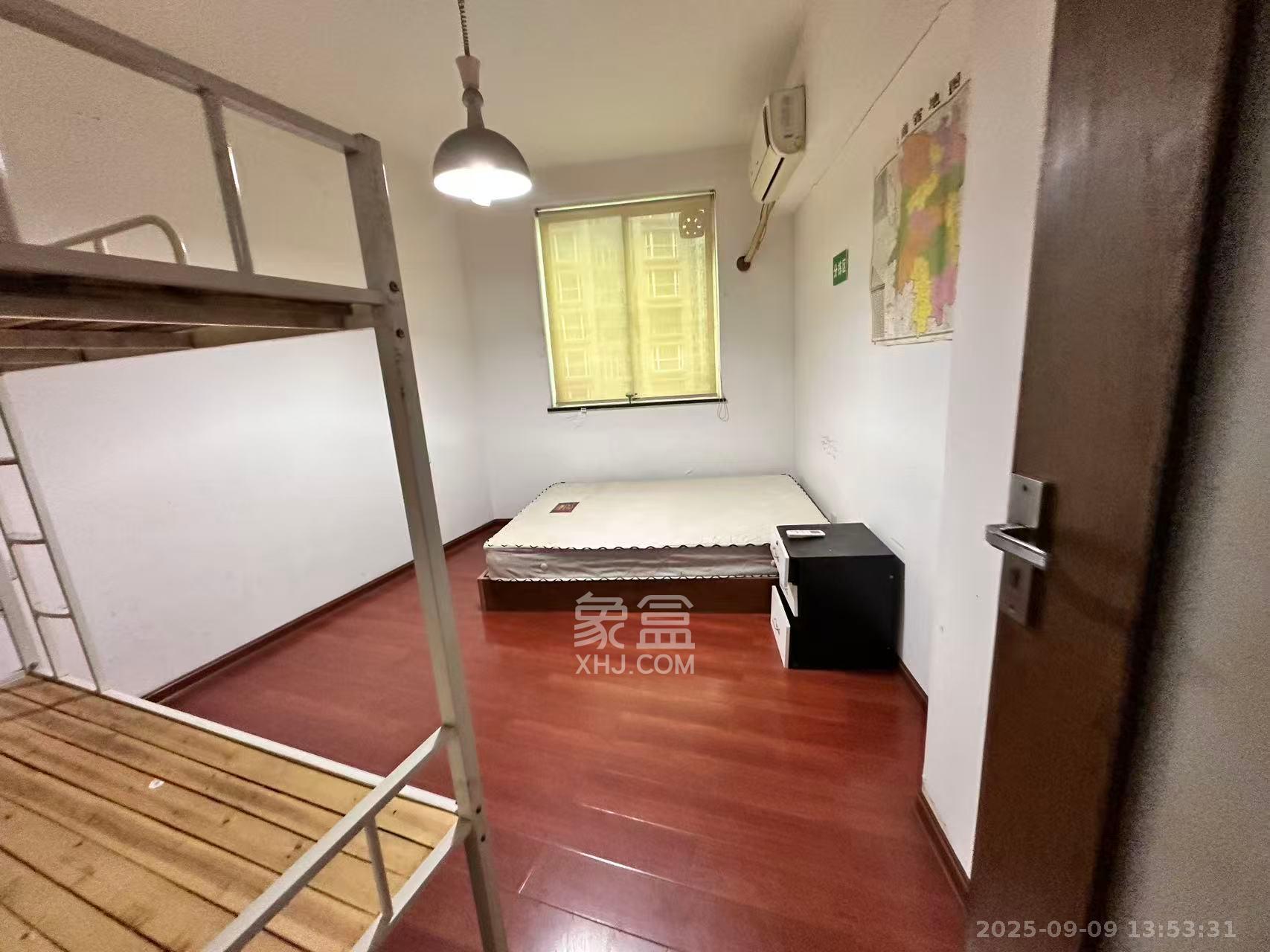 维一星城 3室1厅1卫 3800.0元/月 维一星城 3室1厅1卫 3800.0元/月室内图