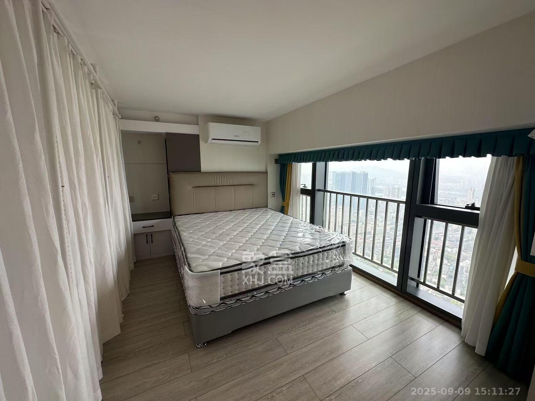 华远华时代 2室2厅1卫 3200.0元/月 华远华时代 2室2厅1卫 3200.0元/月室内图