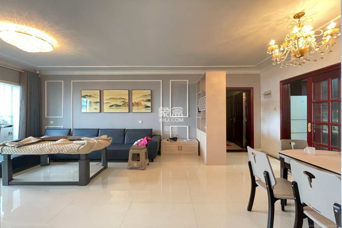 恒大名都  3室2厅1卫    2500.0元/月 恒大名都  3室2厅1卫    2500.0元/月室内图