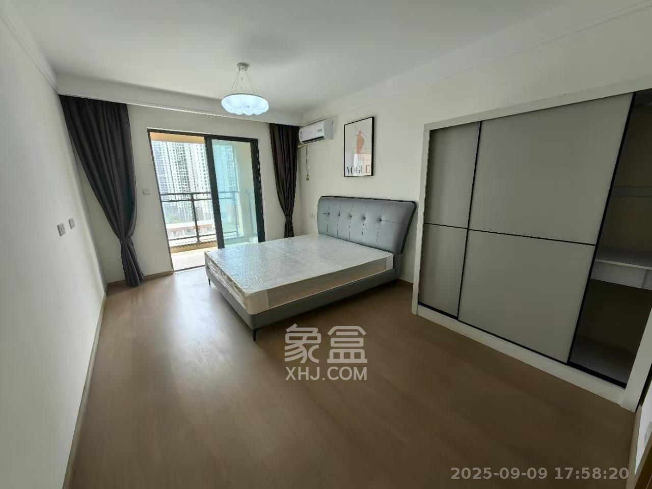 长沙高铁吾悦广场 3室2厅2卫 3400.0元/月 长沙高铁吾悦广场 3室2厅2卫 3400.0元/月室内图