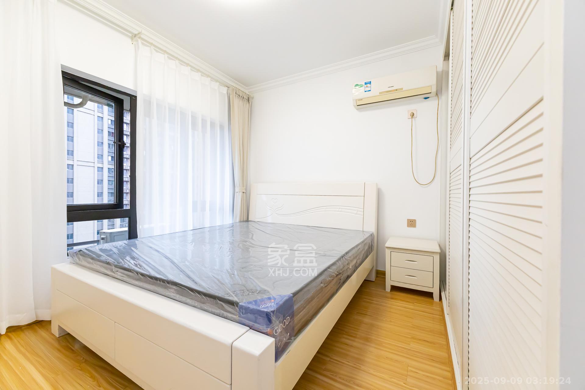 时代倾城三期 2室2厅1卫 68.8万 时代倾城三期 2室2厅1卫 68.8万卧室