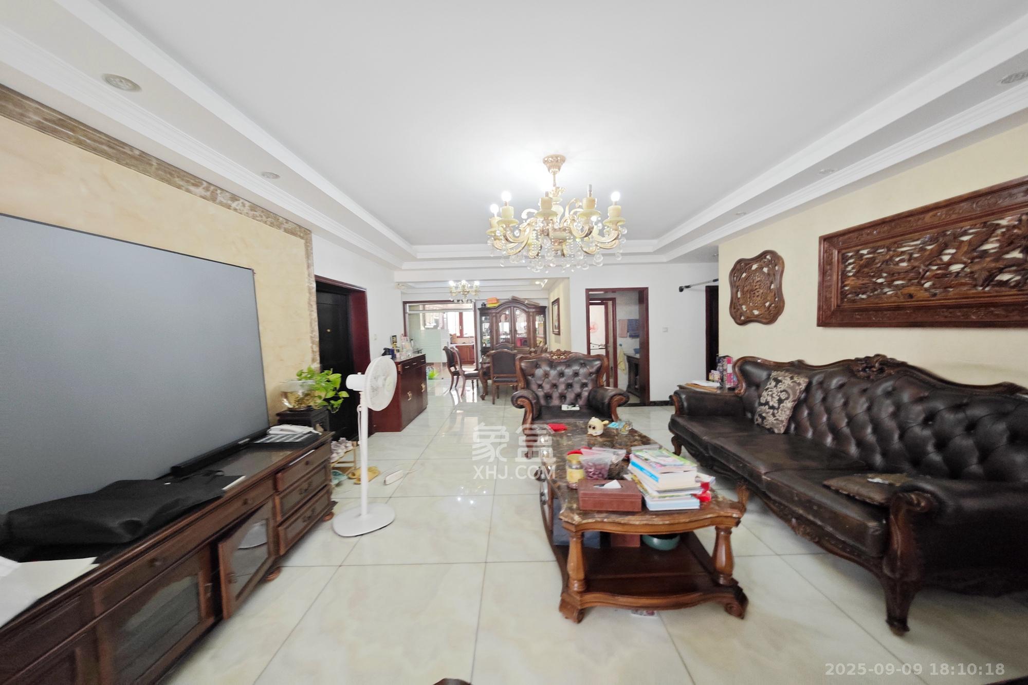 万博汇  4室2厅1卫    320.0万 万博汇  4室2厅1卫    320.0万