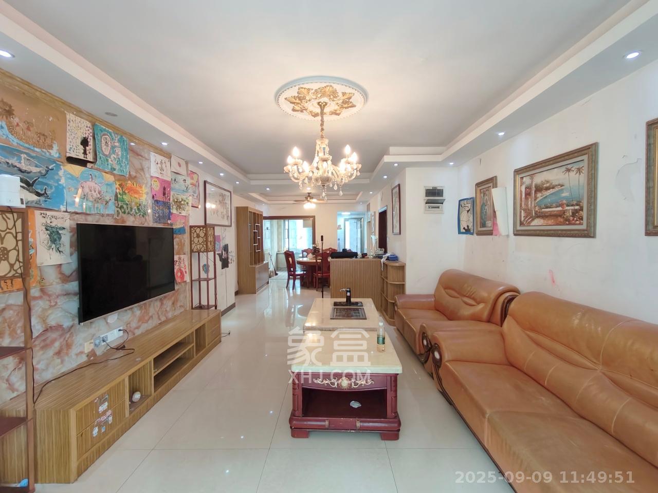 联美品格 3室2厅2卫 2600.0元/月 联美品格 3室2厅2卫 2600.0元/月室内图