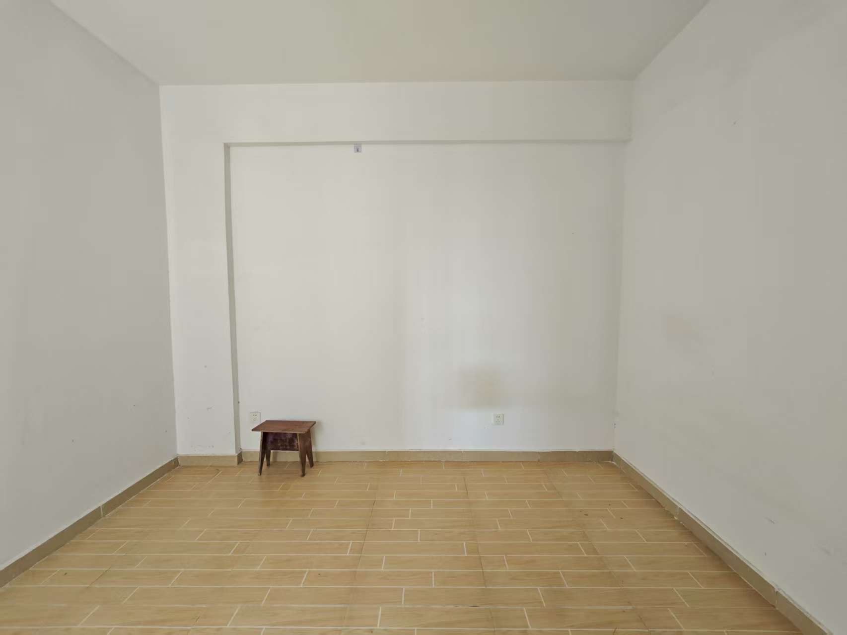 道客和悦坊 4室2厅2卫 2500.0元/月 道客和悦坊 4室2厅2卫 2500.0元/月室内图