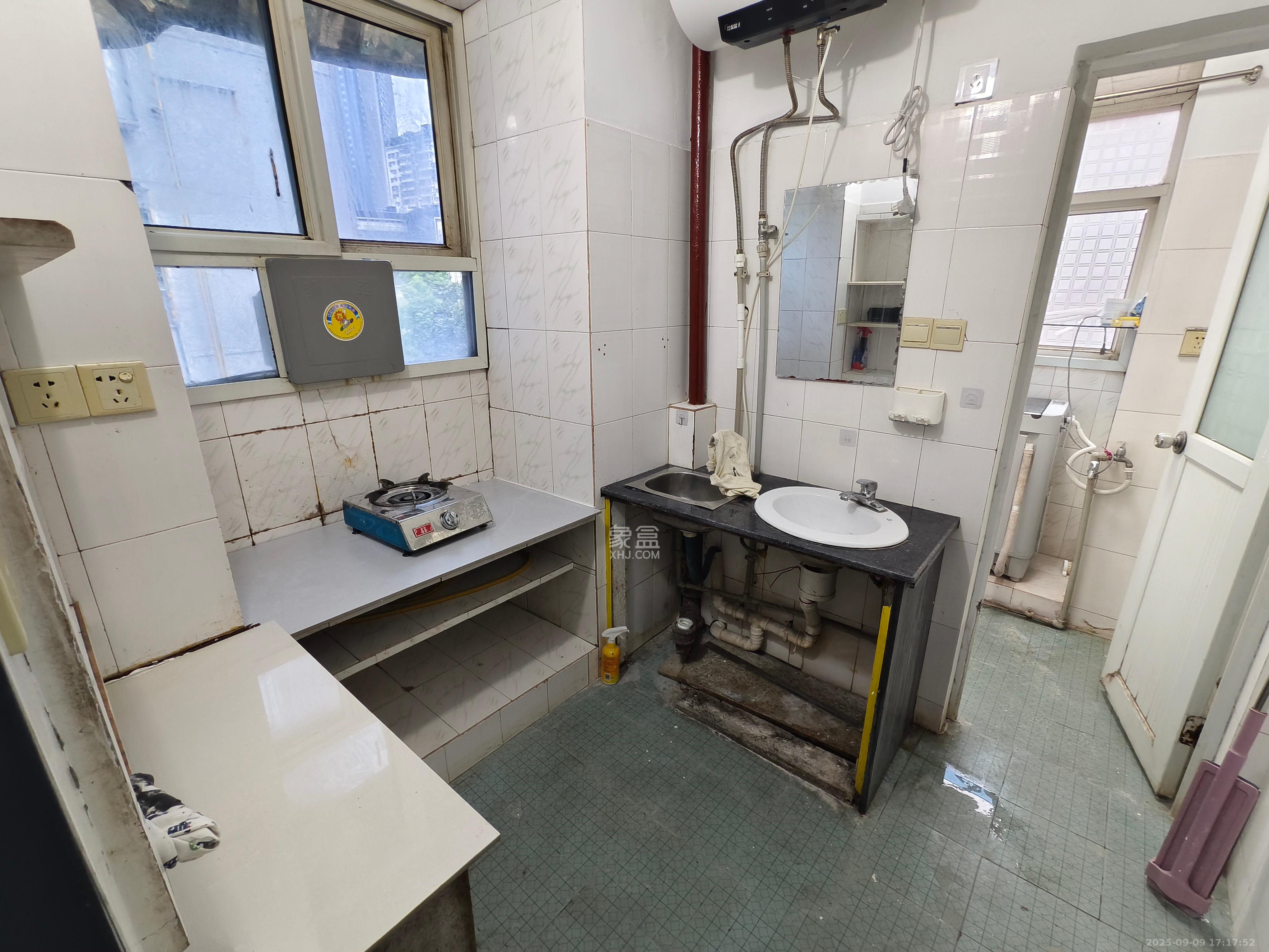 钟馗庙小区  2室2厅1卫    1200.0元/月室内图