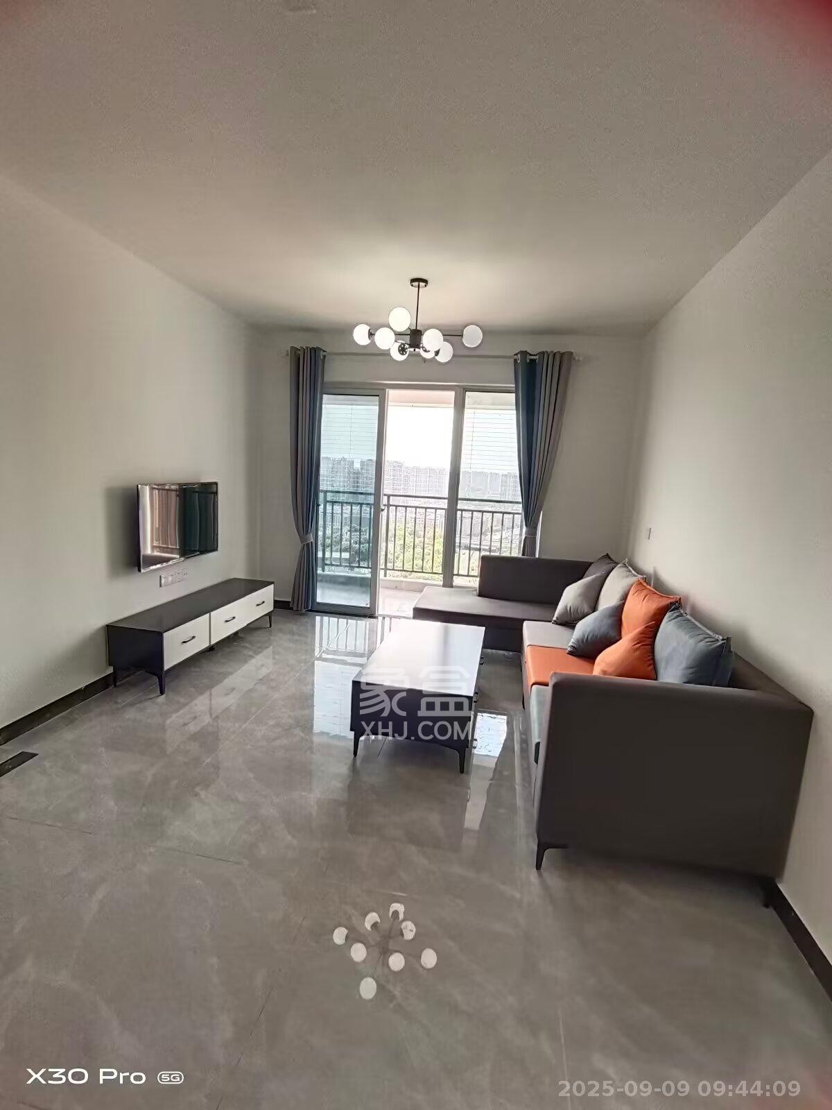 和悦城(蟠龙景苑)  3室2厅1卫    2000.0元/月 和悦城(蟠龙景苑)  3室2厅1卫    2000.0元/月