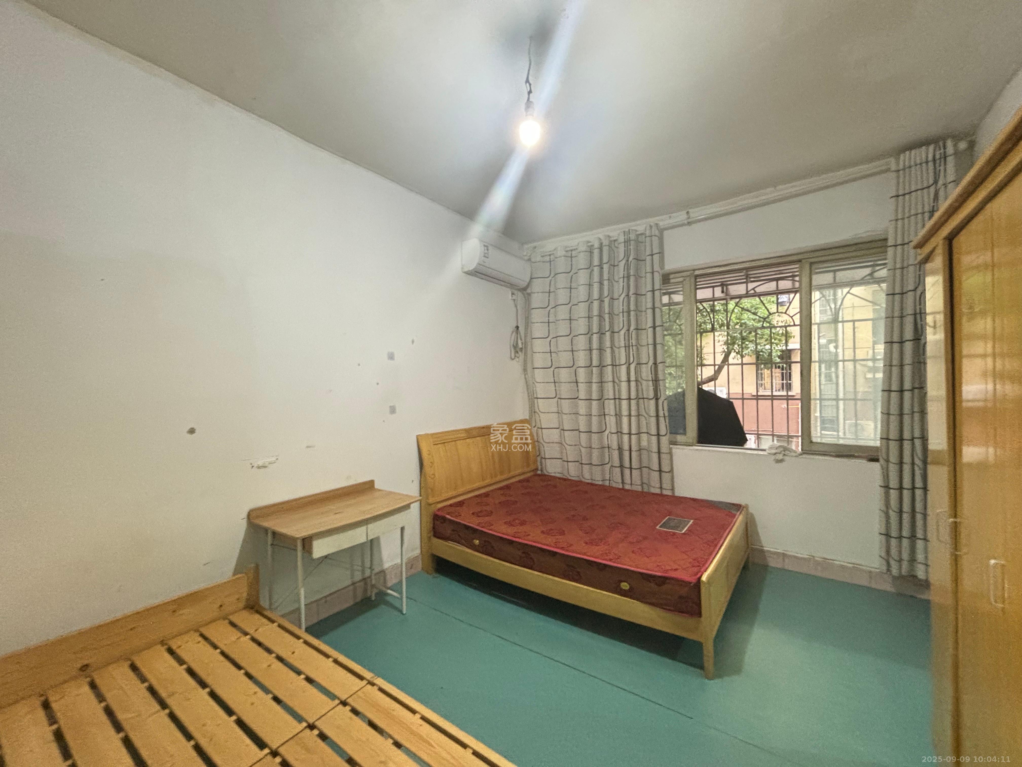 朝阳一、二村  2室1厅1卫    1600.0元/月室内图