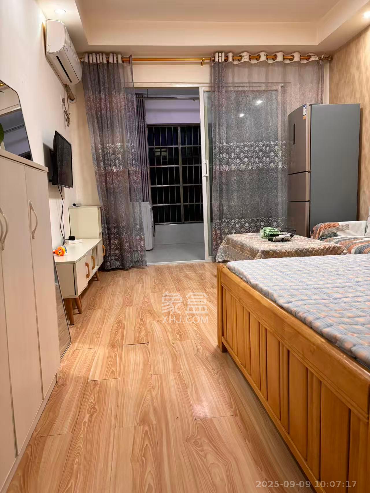 海德公园 1室1厅1卫 1200.0元/月 海德公园 1室1厅1卫 1200.0元/月室内图