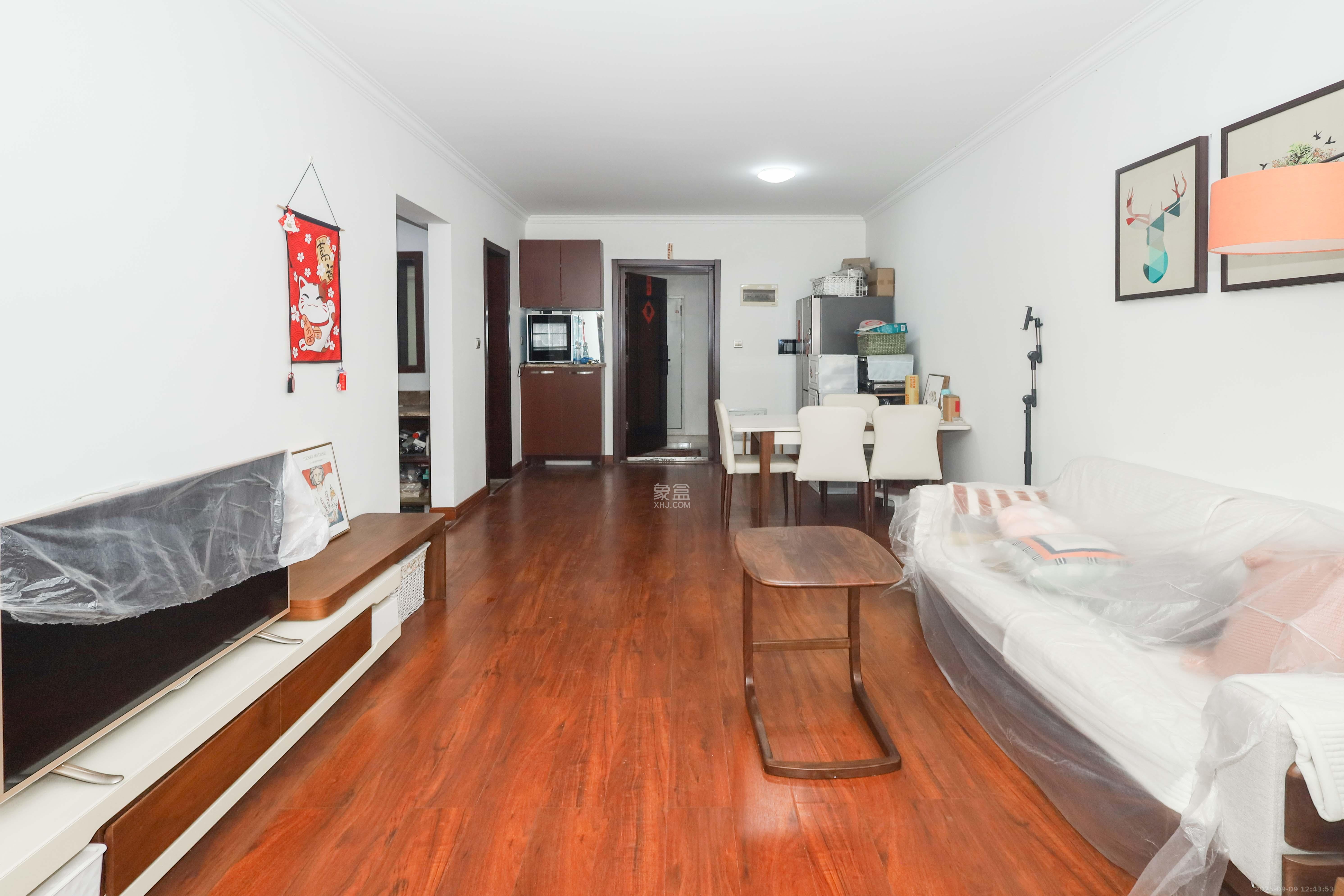 好莱城(弘德西街) 2室1厅1卫 70.0万 好莱城(弘德西街) 2室1厅1卫 70.0万客厅