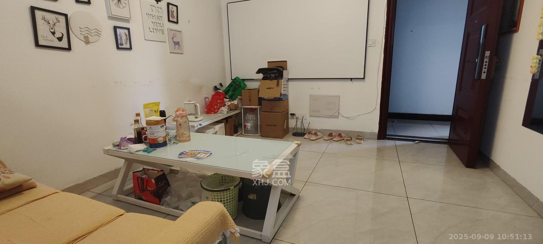 V领寓（岭南家园）  1室1厅1卫    1600.0元/月室内图