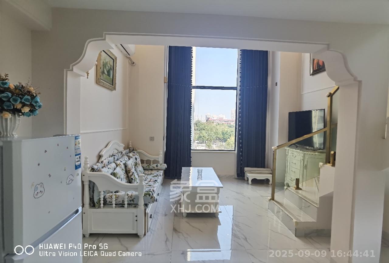 建发中央公园(建发美地)  1室1厅1卫    2000.0元/月 建发中央公园(建发美地)  1室1厅1卫    2000.0元/月室内图