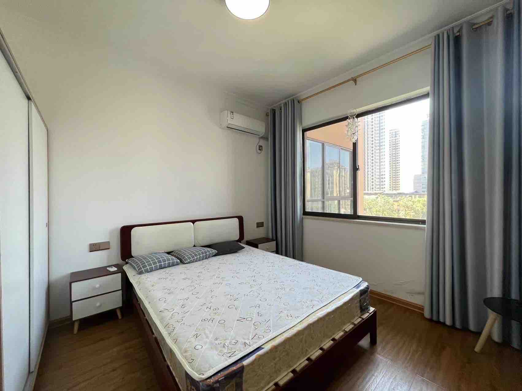 伴山公馆  3室2厅2卫    2000.0元/月 伴山公馆  3室2厅2卫    2000.0元/月室内图