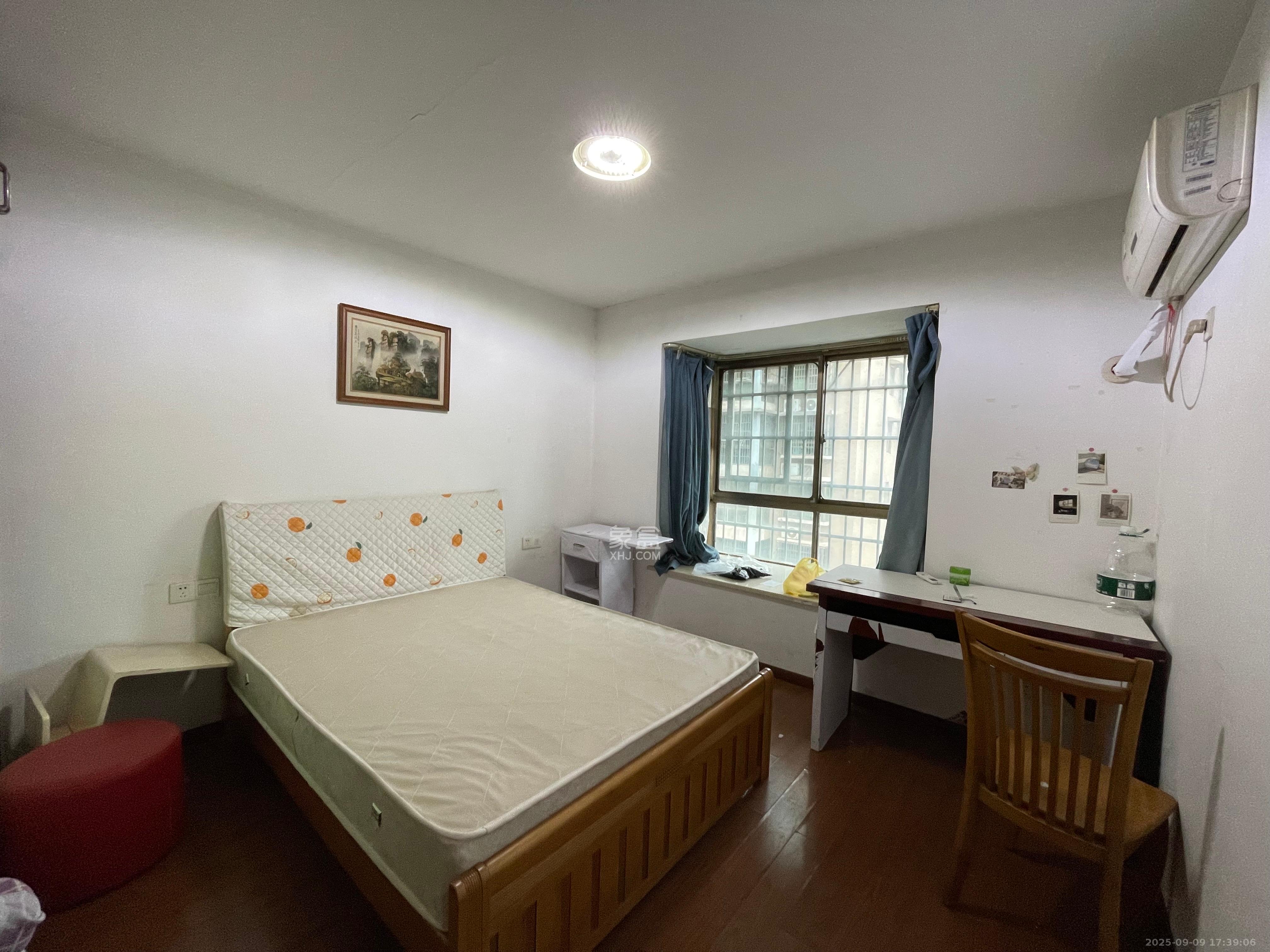 景香苑 4室2厅2卫 2800.0元/月 景香苑 4室2厅2卫 2800.0元/月室内图