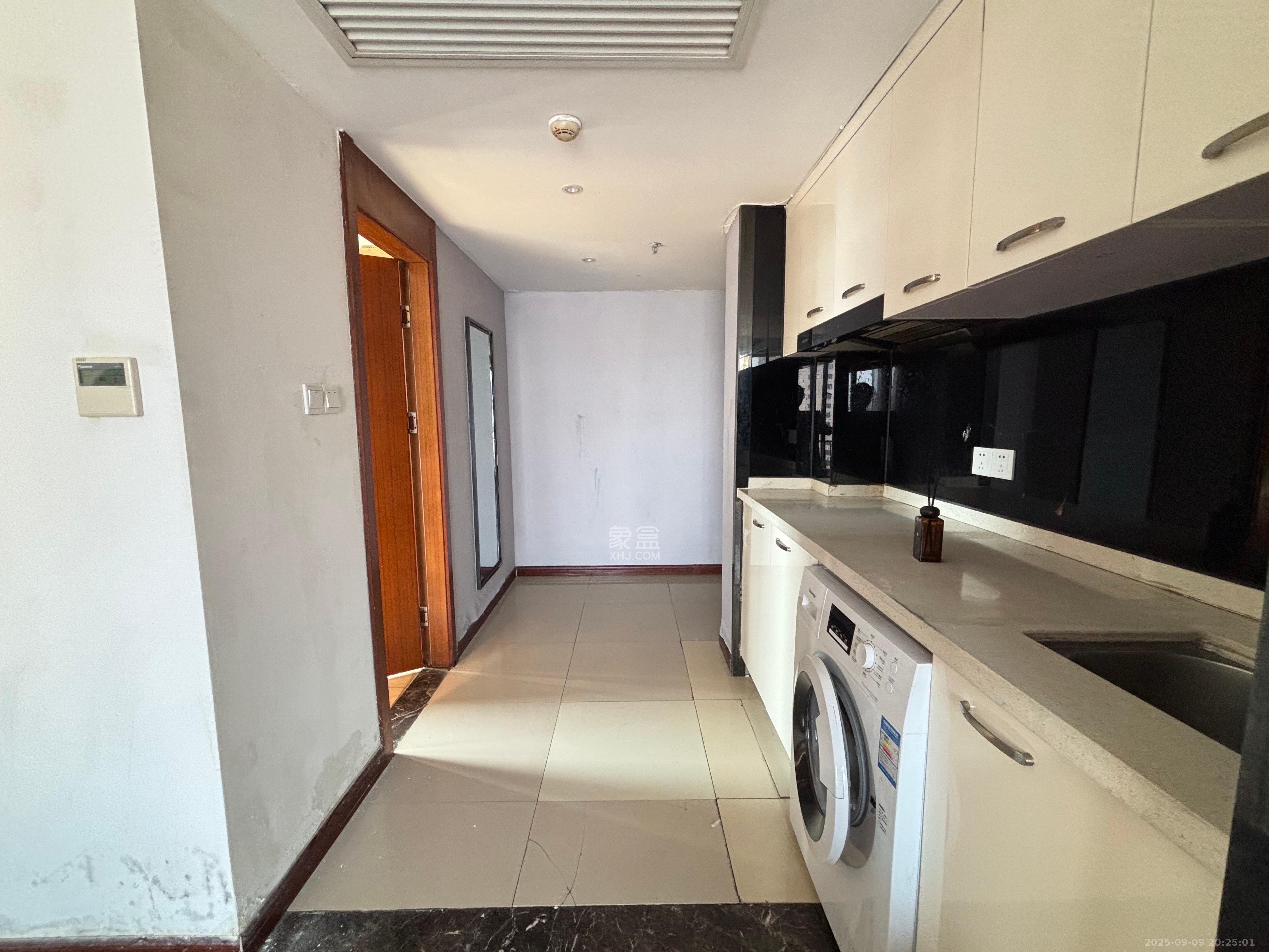 五一钻界 1室1厅1卫 2200.0元/月 五一钻界 1室1厅1卫 2200.0元/月室内图