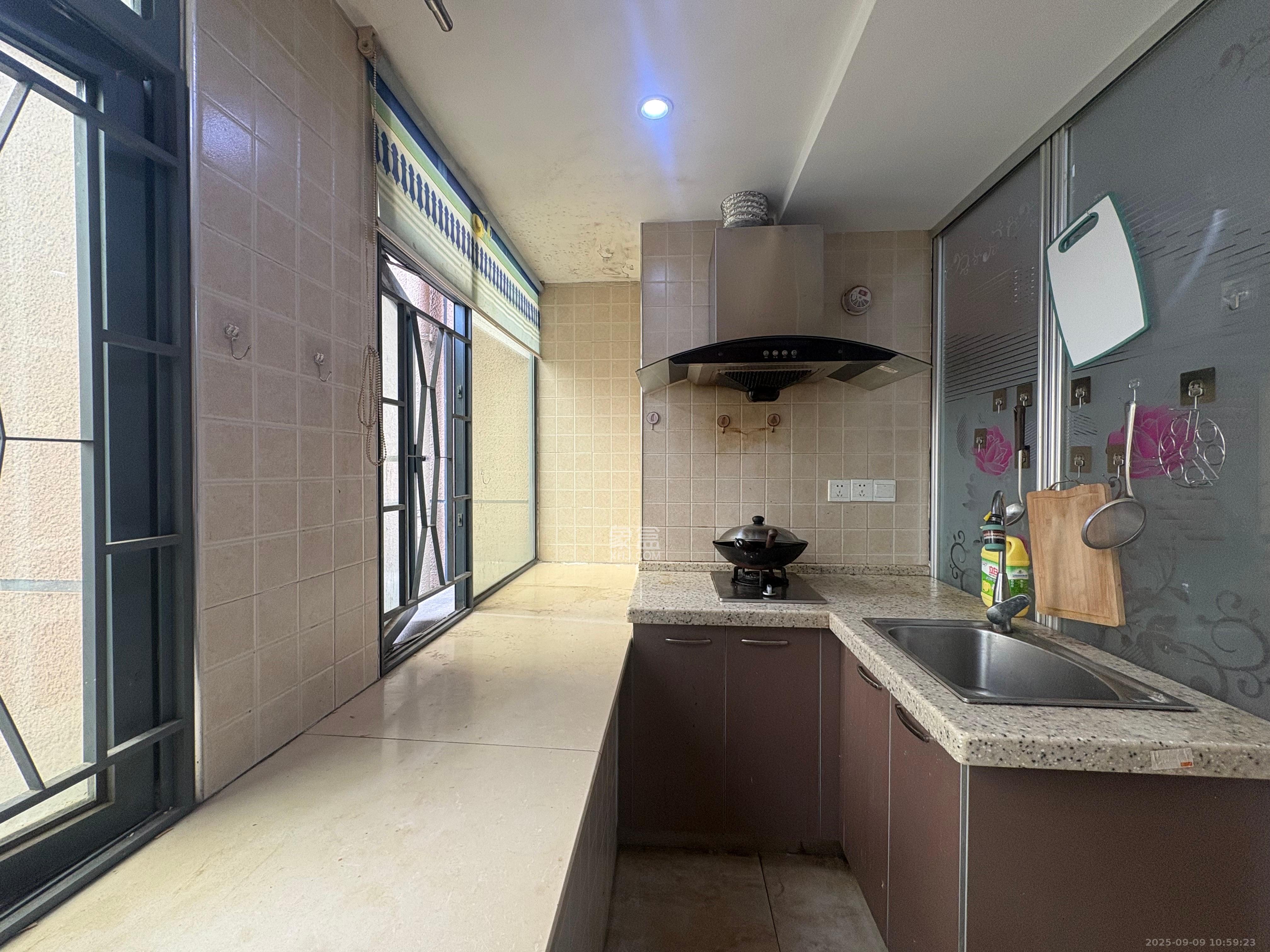 爱都（IDO）  1室1厅1卫    1180.0元/月室内图