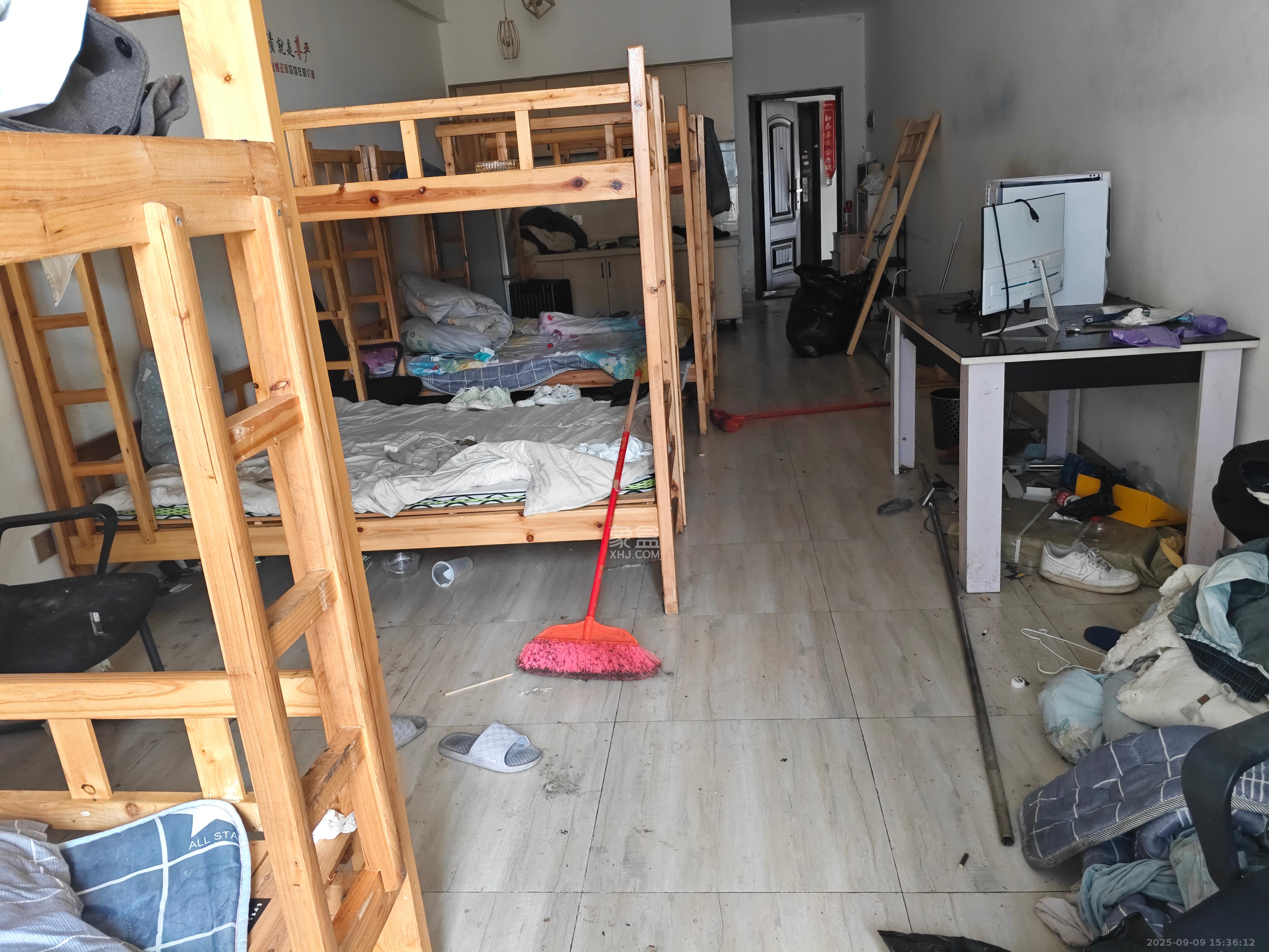 和隆花半里 1室1厅1卫 1800.0元/月 和隆花半里 1室1厅1卫 1800.0元/月室内图