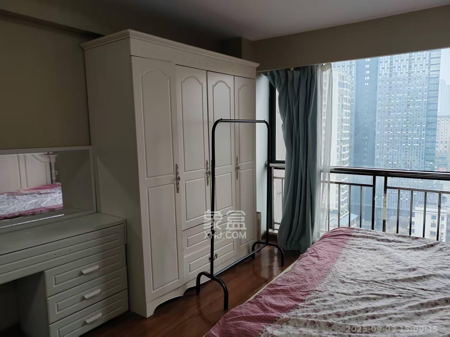 五一钻界 1室1厅1卫 2700.0元/月 五一钻界 1室1厅1卫 2700.0元/月室内图