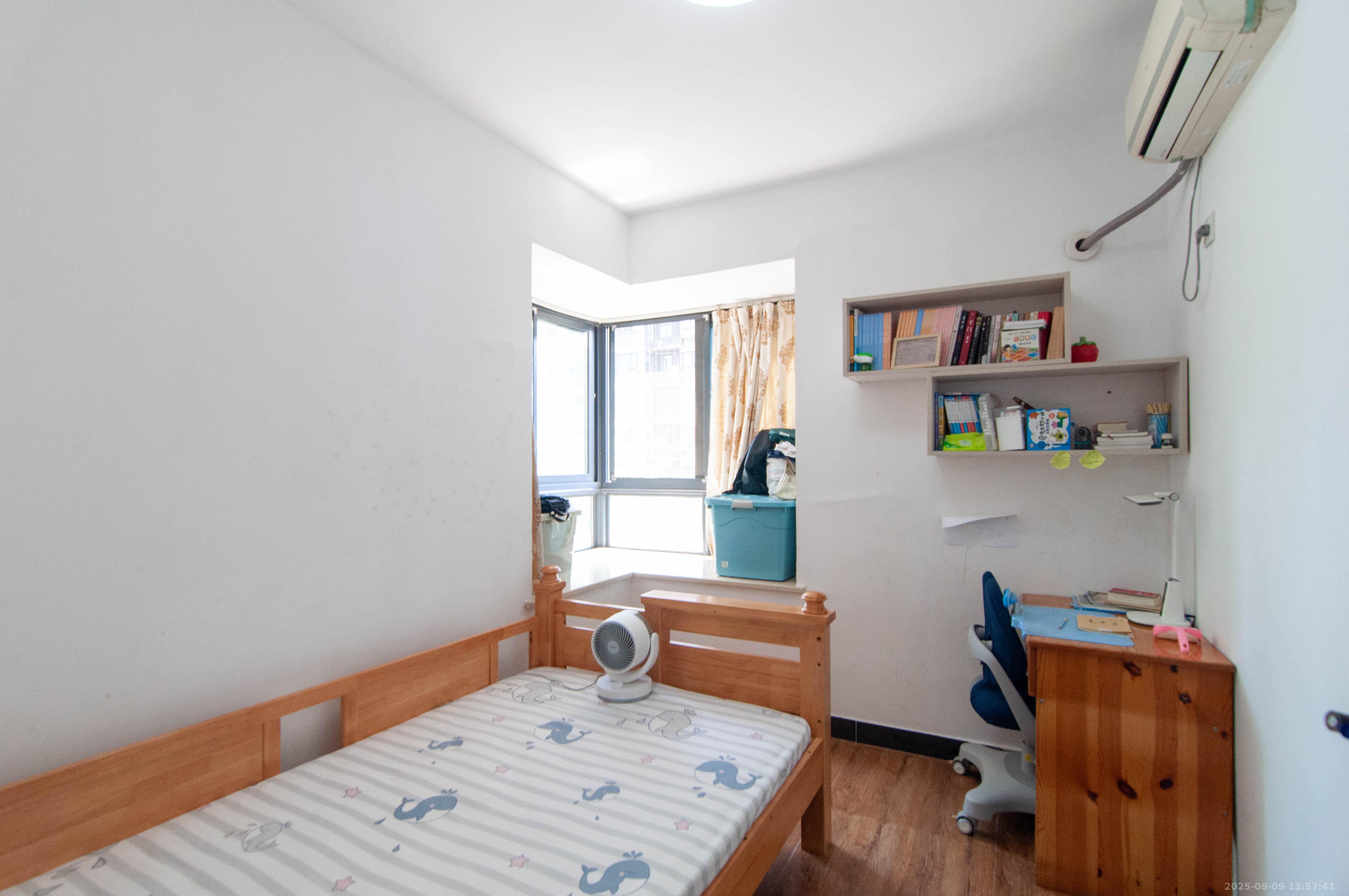 高鑫麓城  3室2厅1卫    79.0万其他