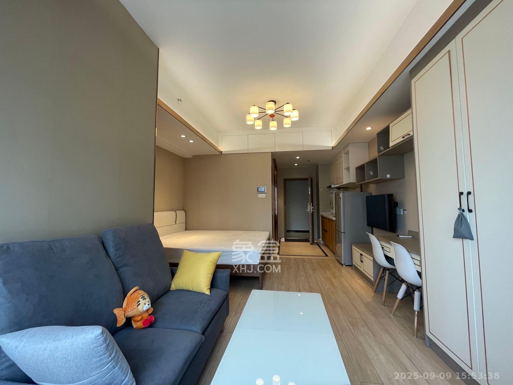 远洋外滩壹号  1室1厅1卫    2200.0元/月 远洋外滩壹号  1室1厅1卫    2200.0元/月室内图